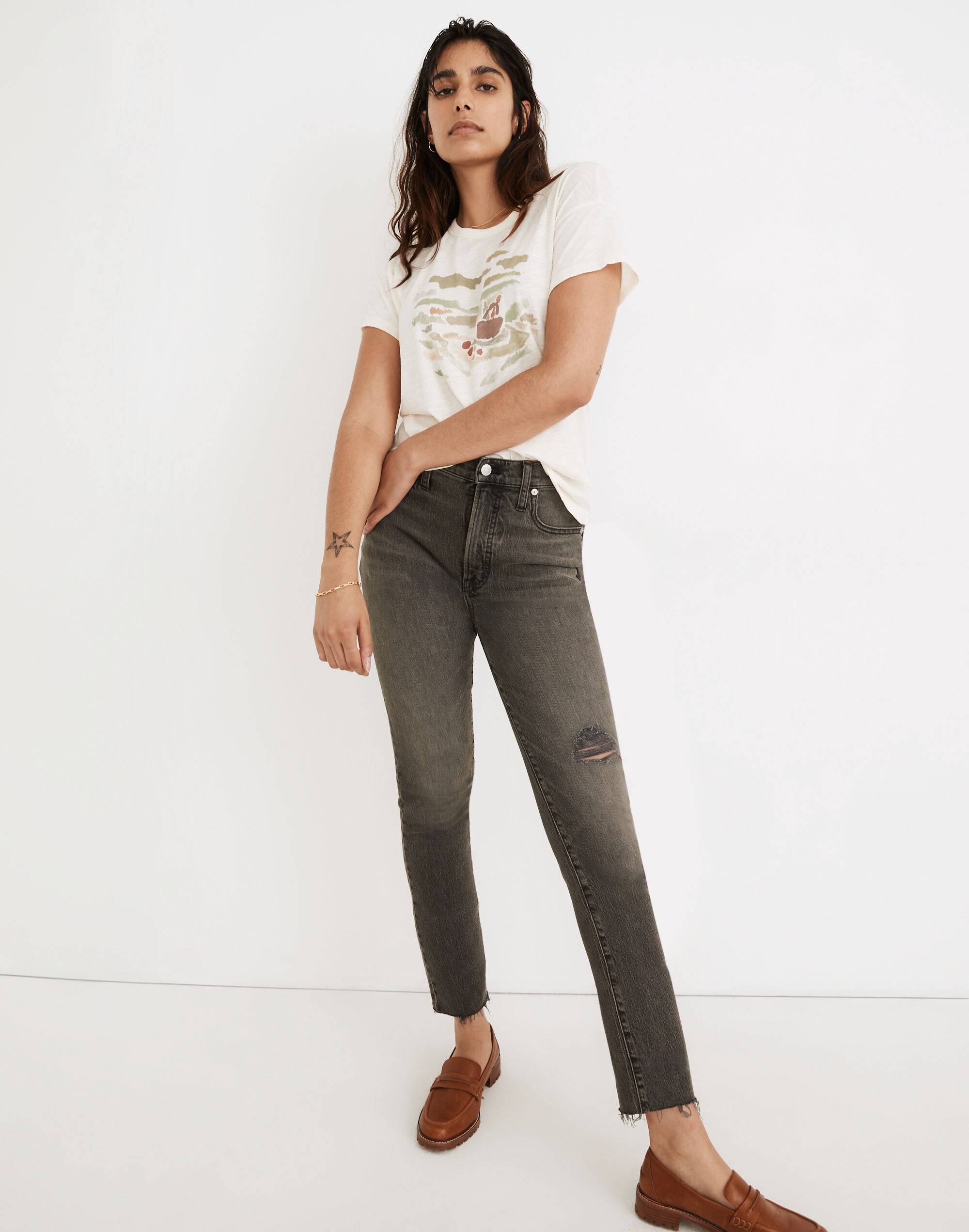 The Petite Perfect Vintage Jean in Cosner Wash: Knee-Rip Edition