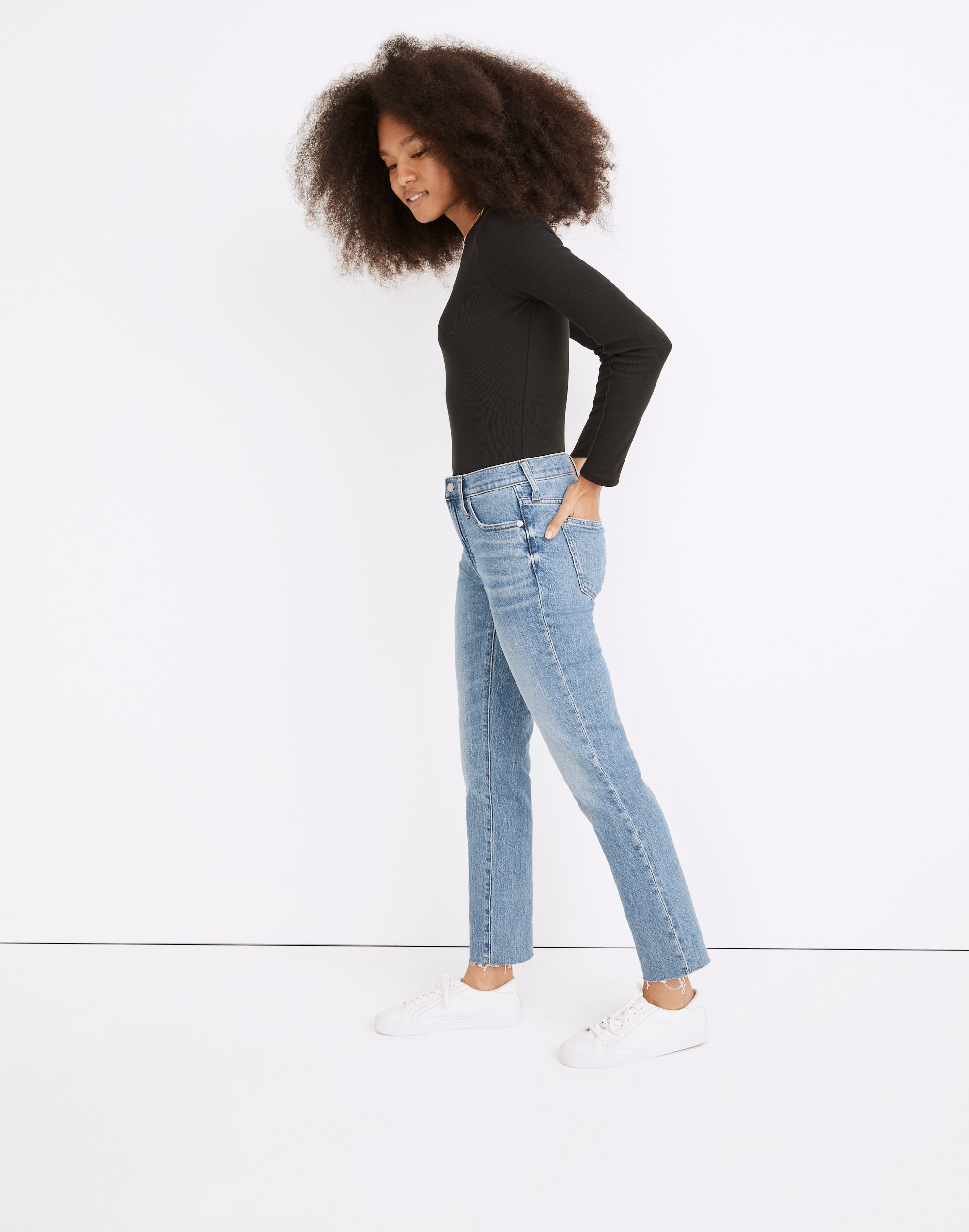 The Petite Mid-Rise Perfect Vintage Jean in Enmore Wash