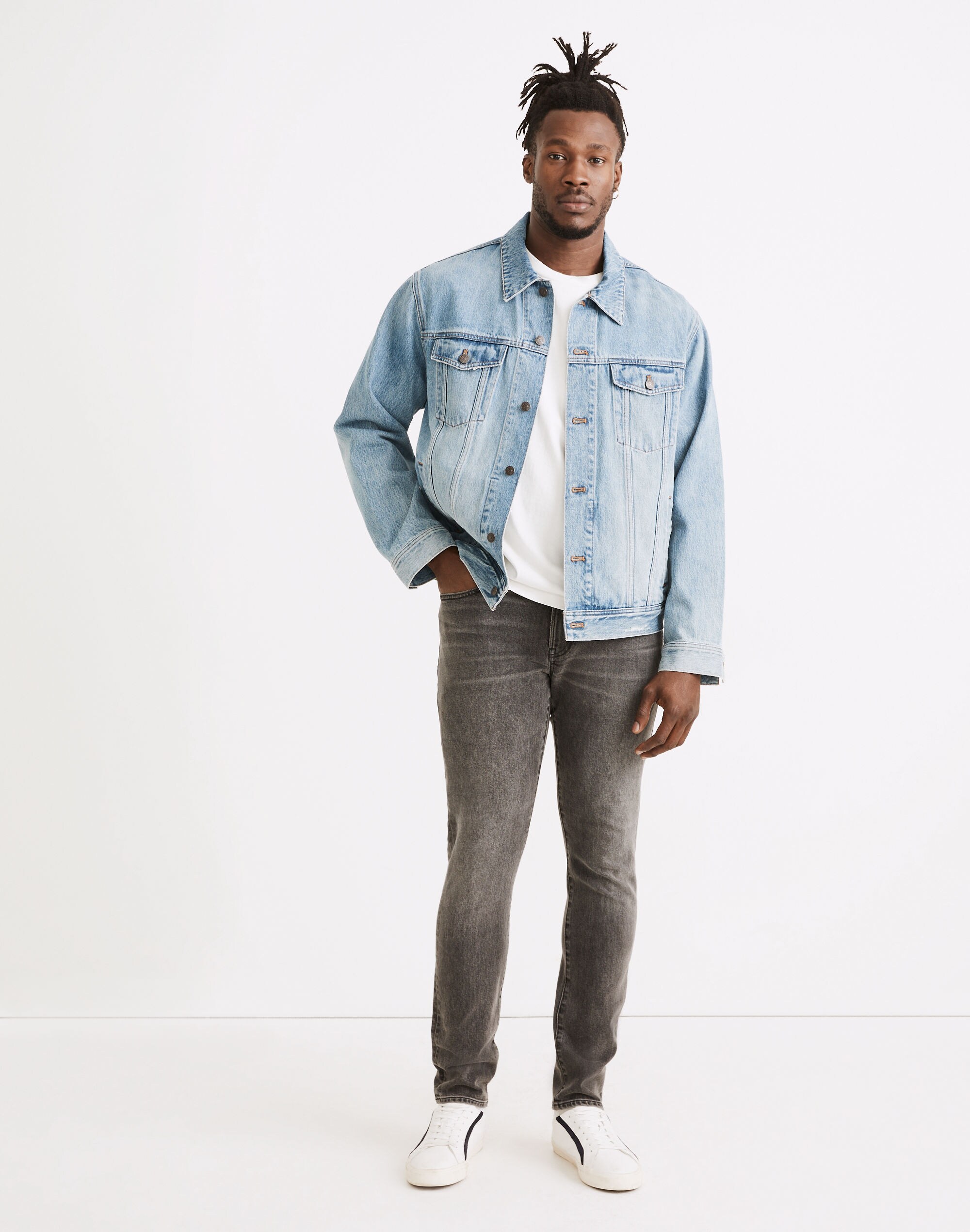 Athletic Slim Jeans in Woodford Wash