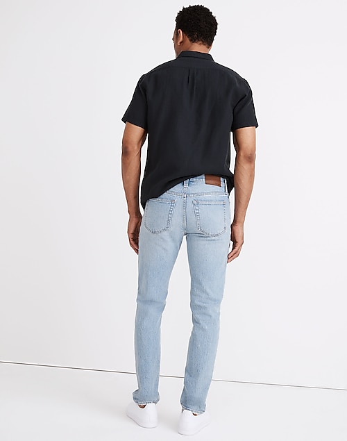 Athletic Slim Authentic Flex Jeans in Becklow Wash