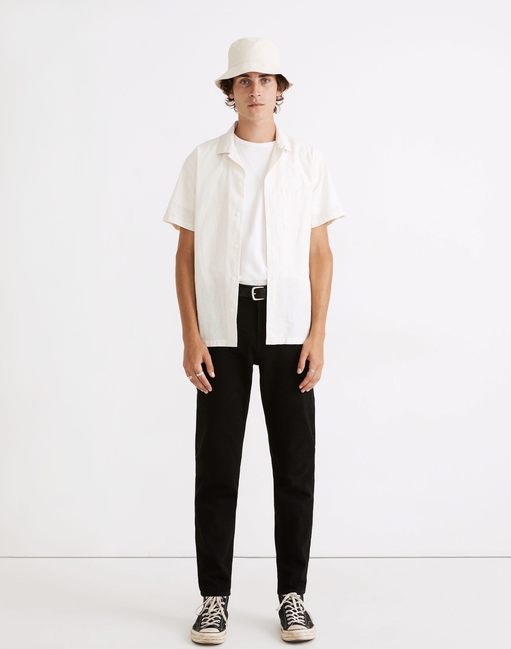 Relaxed Taper Jeans in Saturated Black Wash