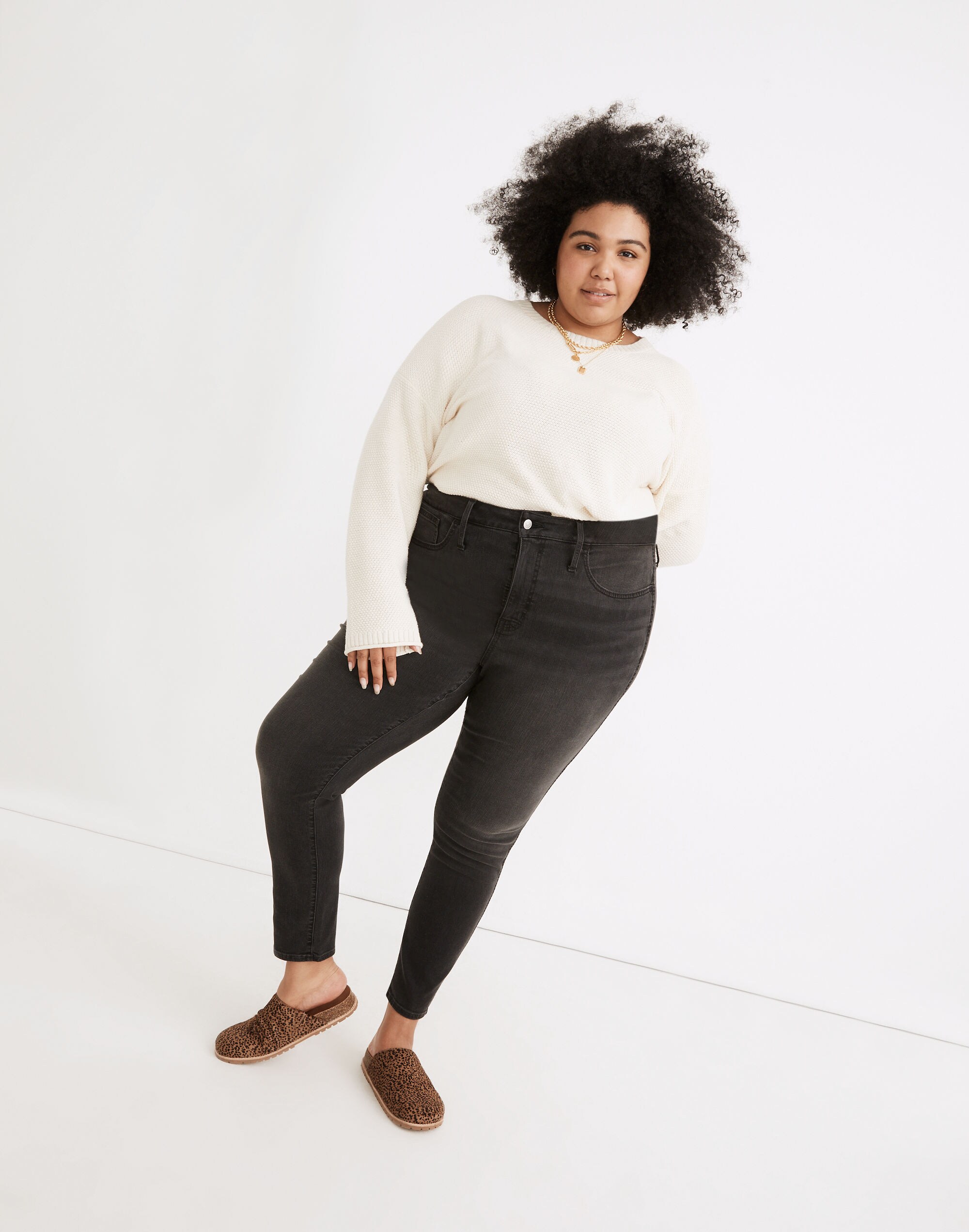 Plus Curvy Roadtripper Supersoft Skinny Jeans in Ardley Wash