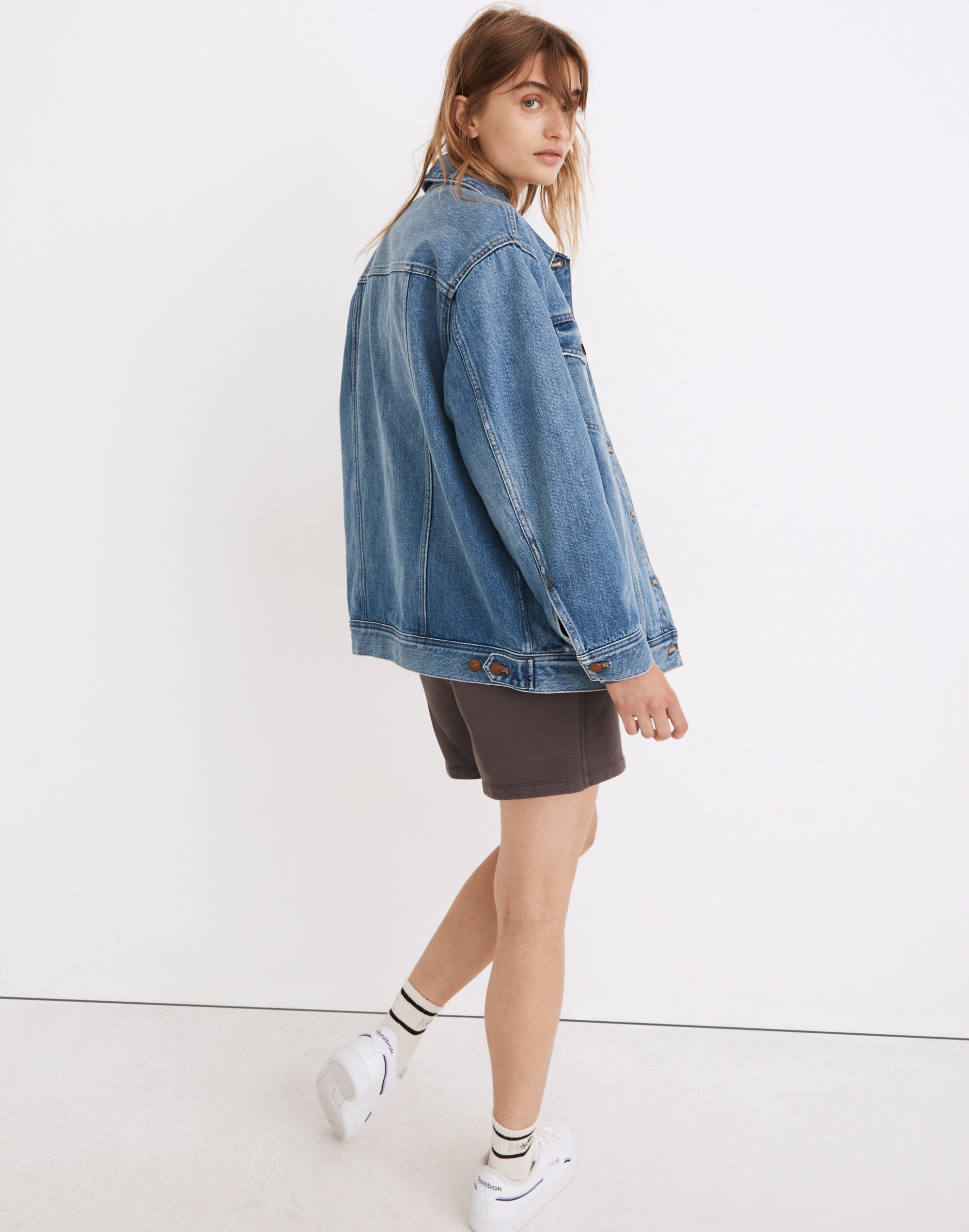 The Oversized Trucker Jean Jacket in Hunton Wash