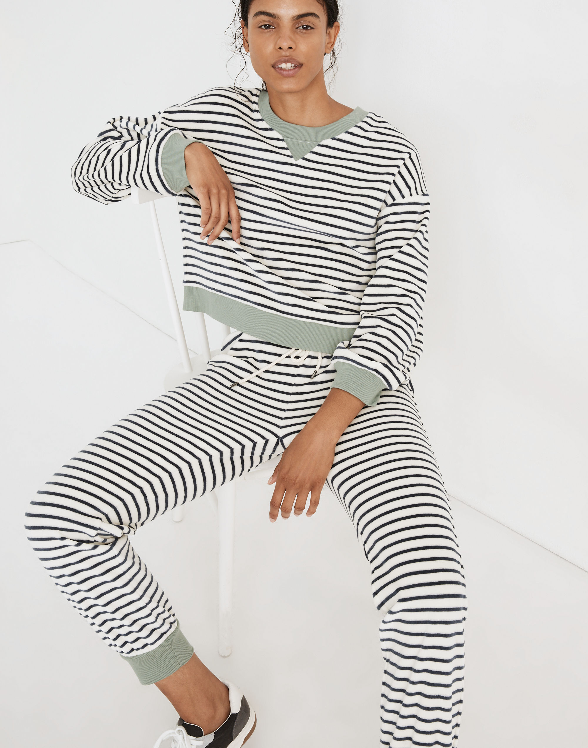 MWL Velour Crewneck Sweatshirt in Stripe