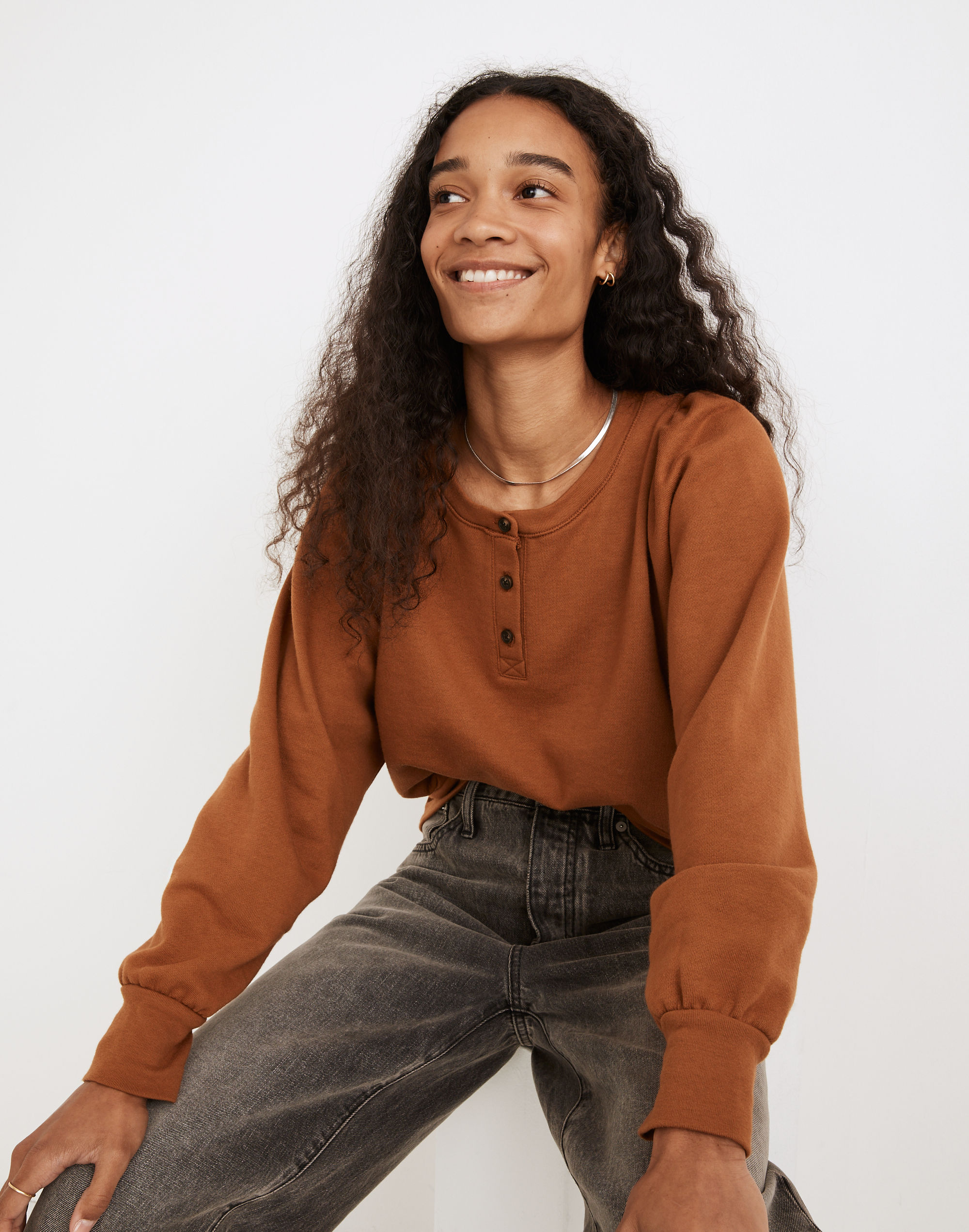 henley puff-sleeve sweatshirt