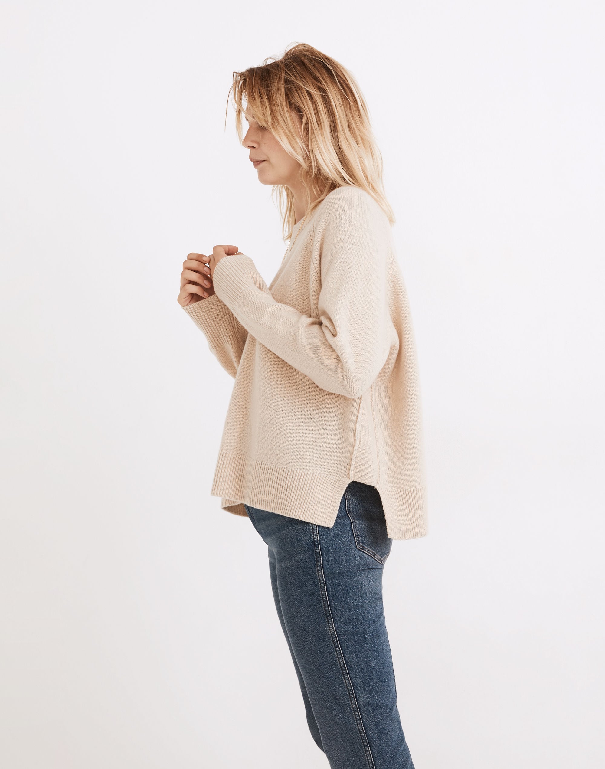 (Re)sourced Cashmere Crewneck Sweater