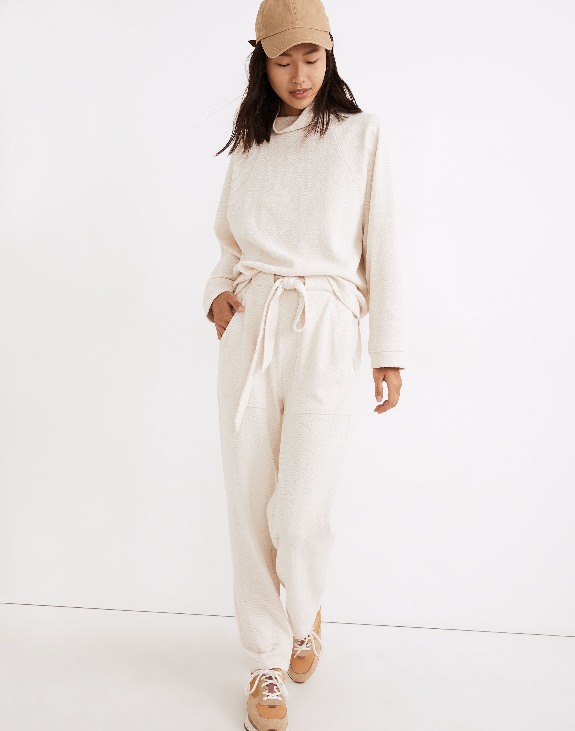 Brushed Herringbone Jacquard Tie-Waist Tapered Pants