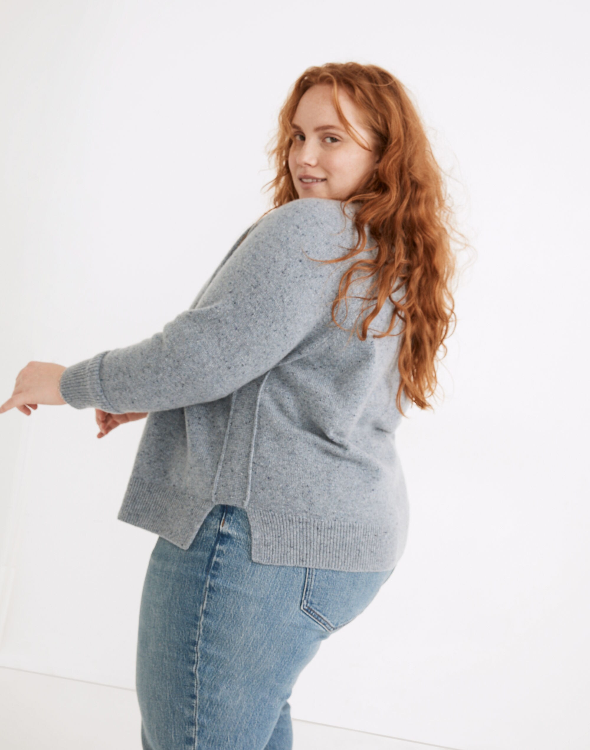 Plus Donegal (Re)sourced Cashmere Crewneck Sweater