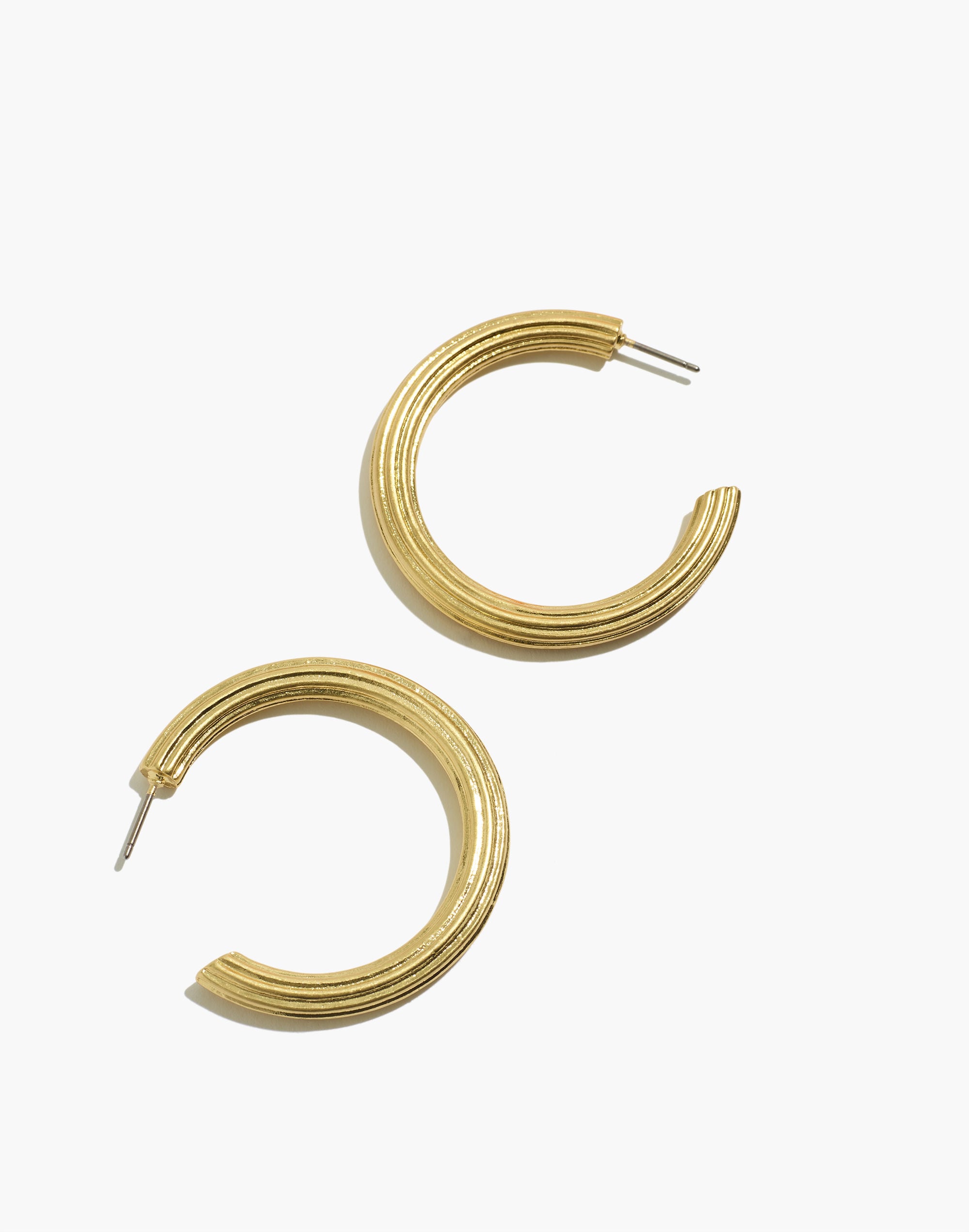 Ribbed Large Hoop Earrings