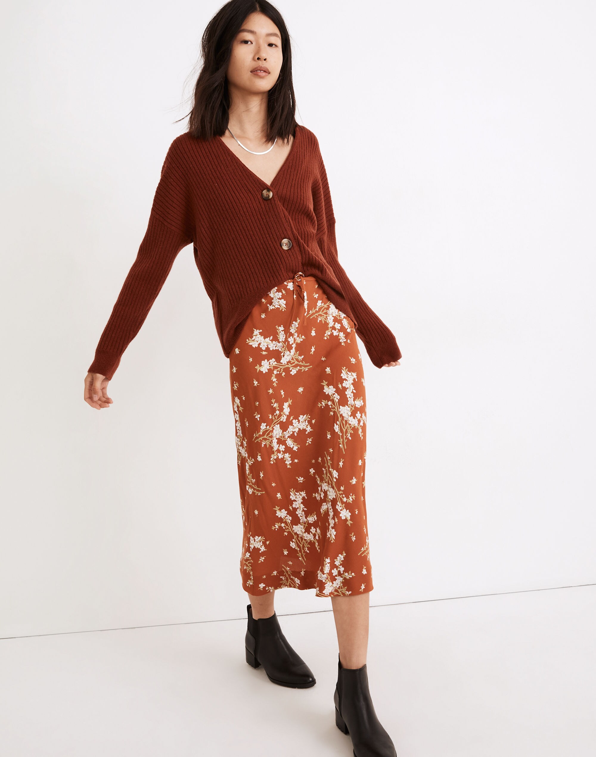 Drawstring Midi Slip Skirt in Farmstand Bouquet