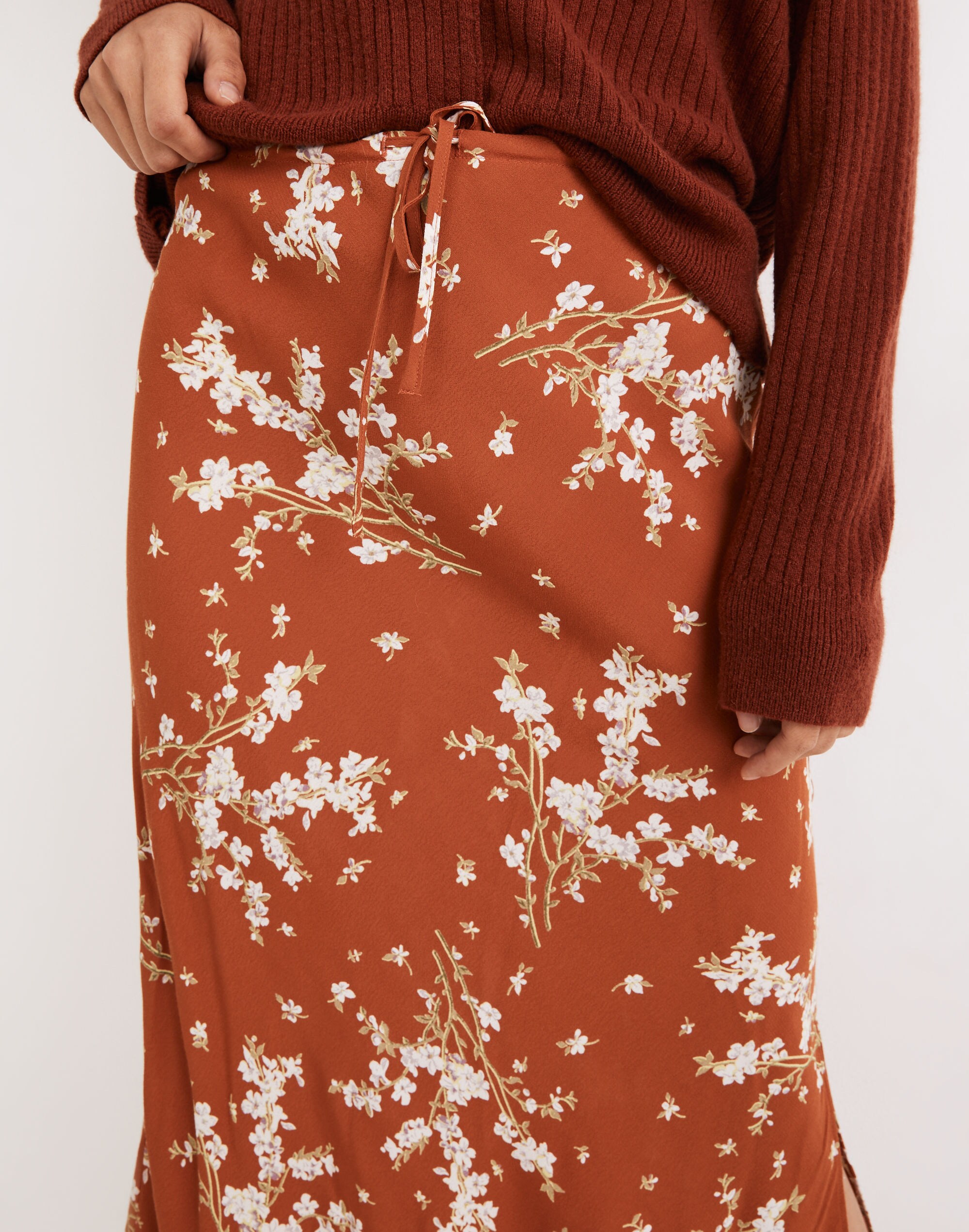 Drawstring Midi Slip Skirt in Farmstand Bouquet