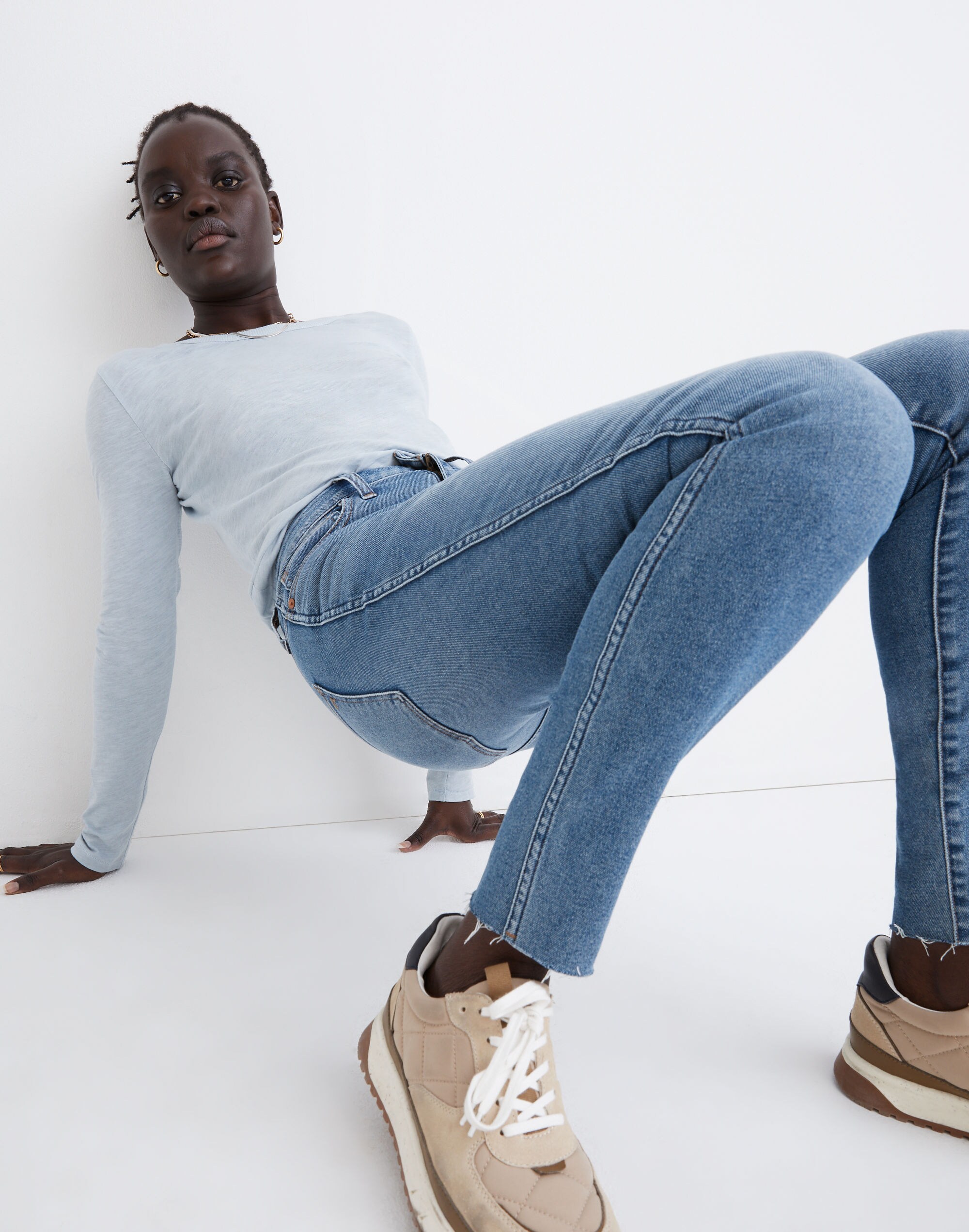 Curvy High-Rise Skinny Jeans in Ainsworth Wash: Raw-Hem Edition