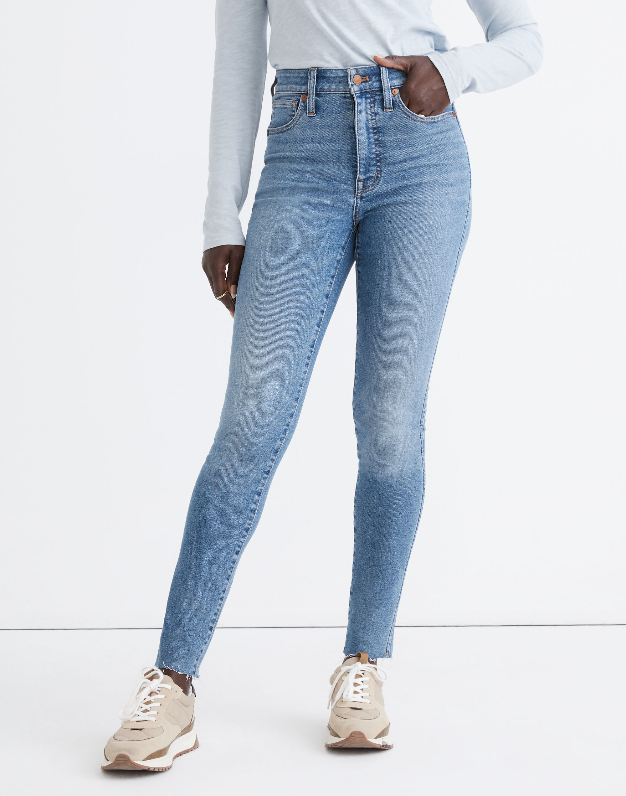 Curvy High-Rise Skinny Jeans in Ainsworth Wash: Raw-Hem Edition