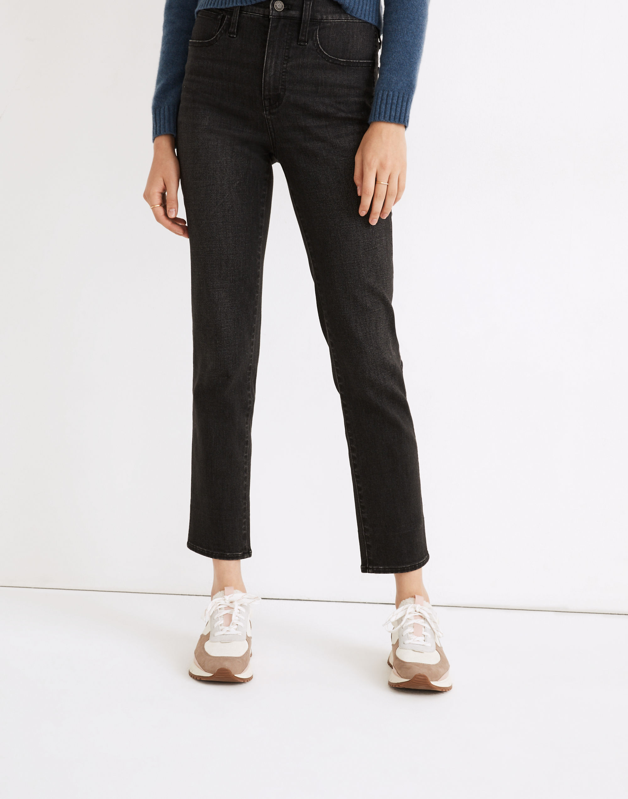 High-Rise Slim Straight Jeans in Kandell Wash