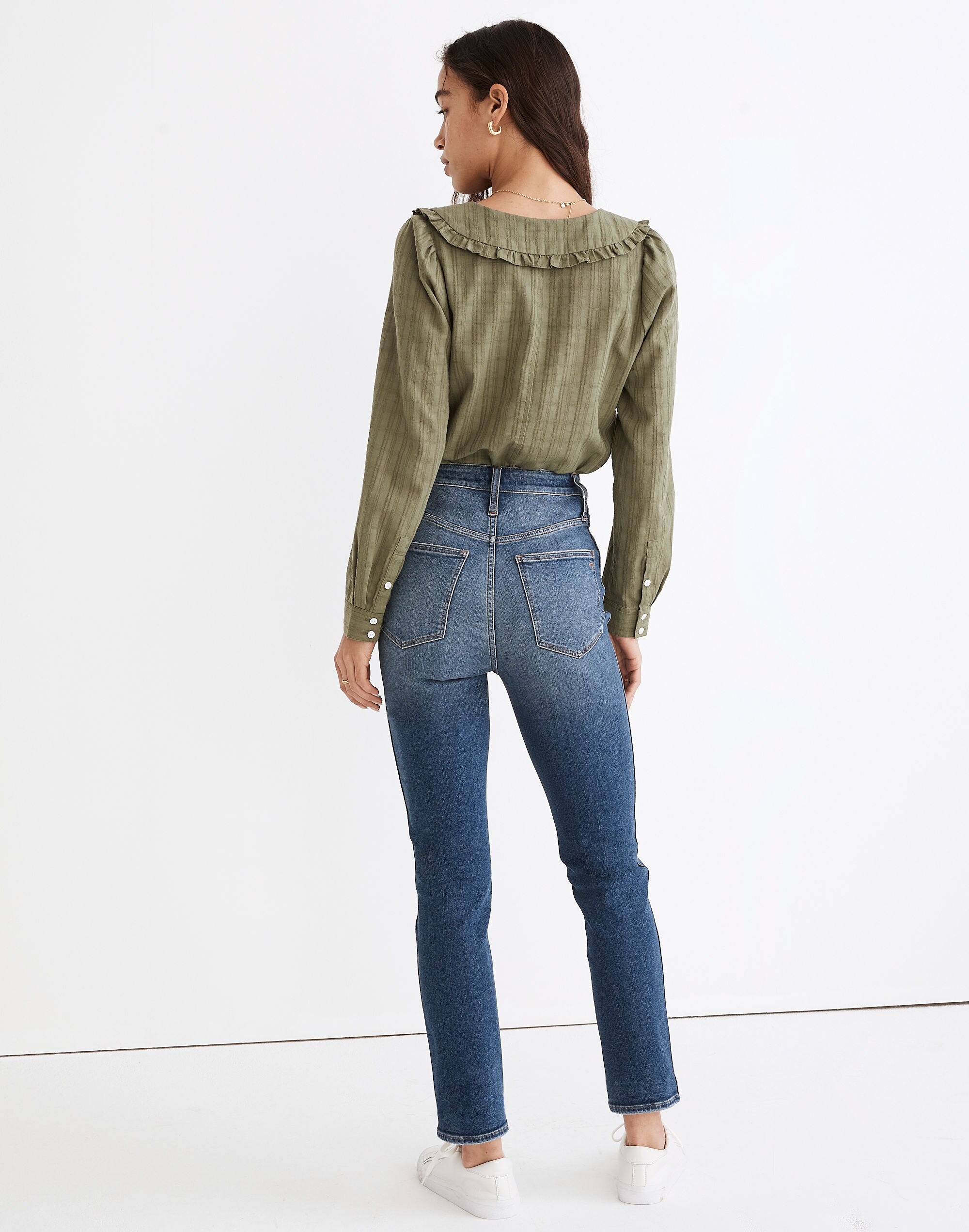 Curvy Stovepipe Jeans in Dearham Wash