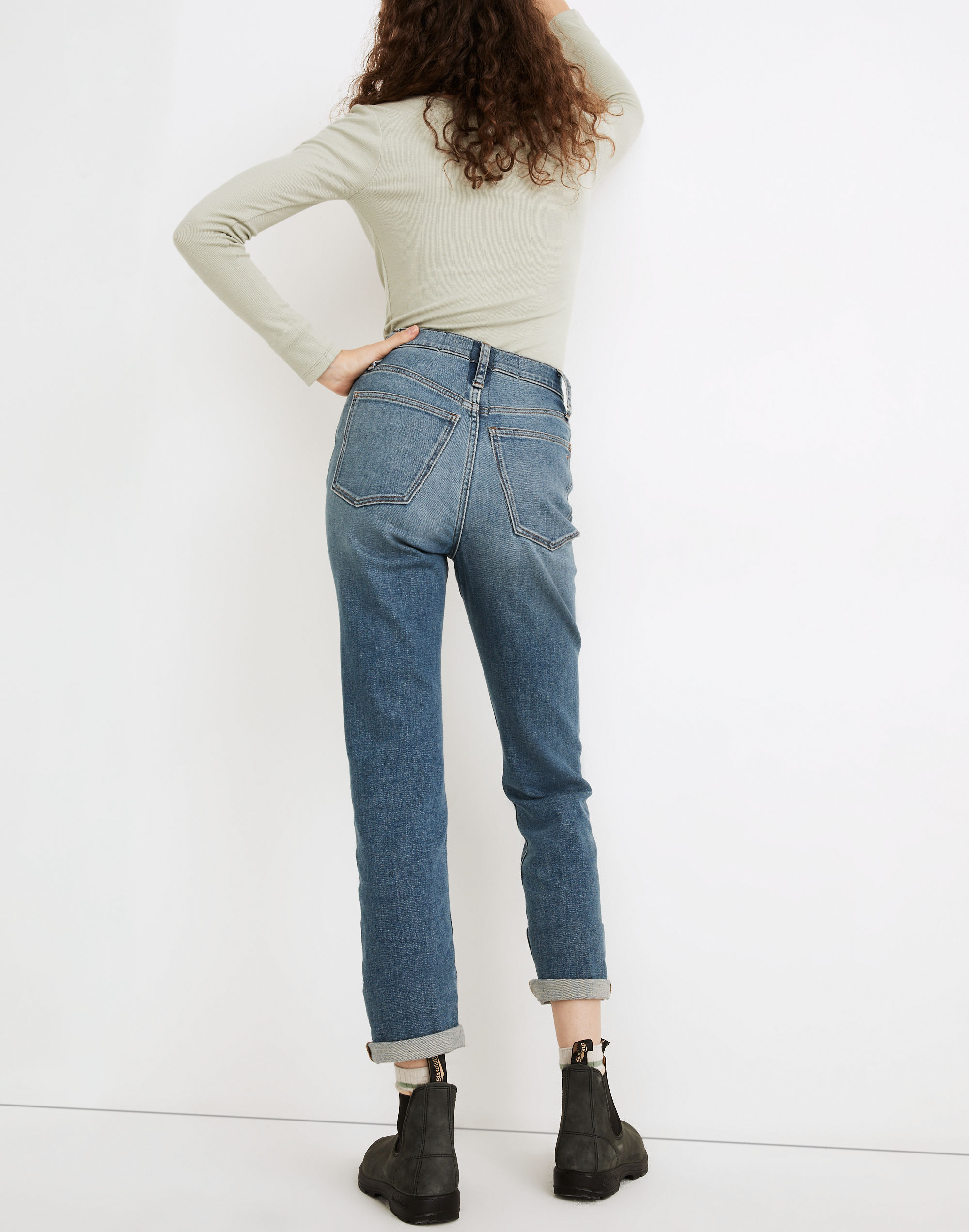 The High-Rise Slim Boyjean in Carroll Wash: Instacozy Edition