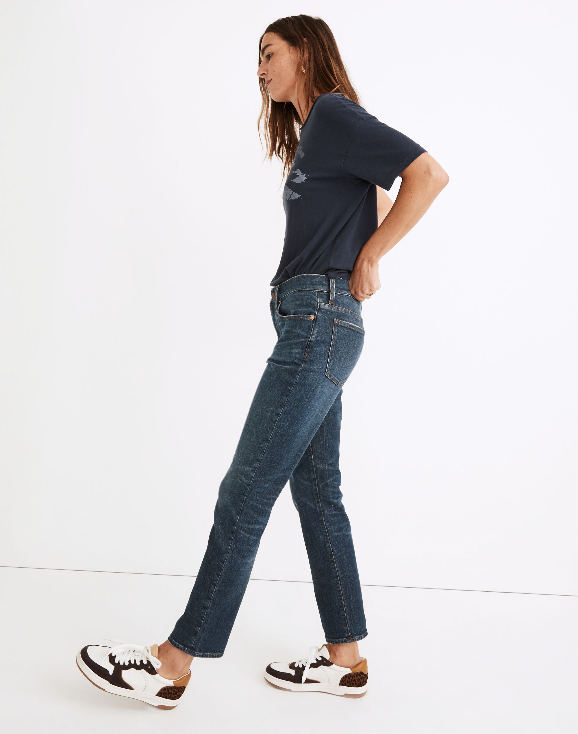 Tall Tomboy Straight Jeans in Callan Wash
