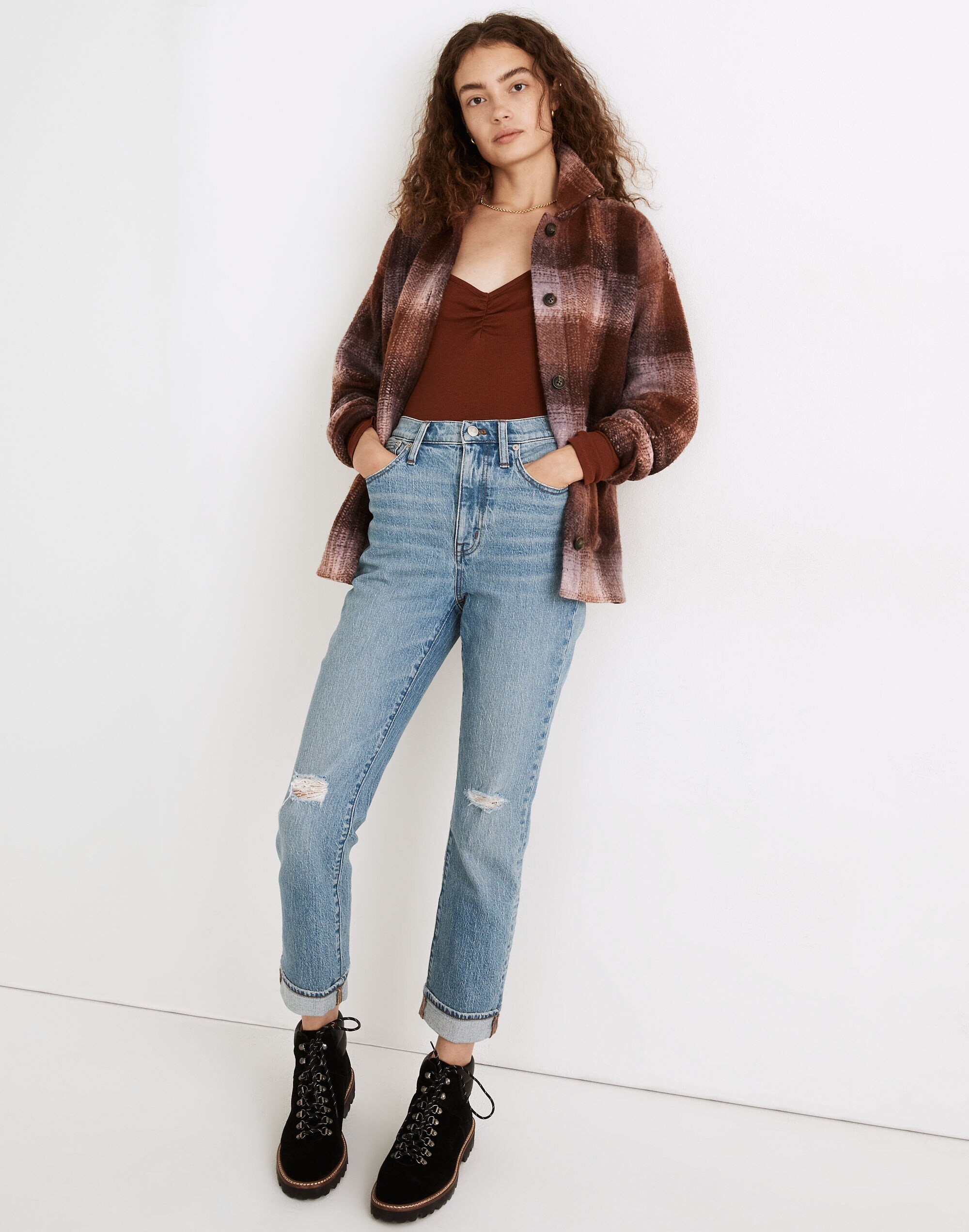 The High-Rise Slim Boyjean in Bilston Wash: Ripped Edition