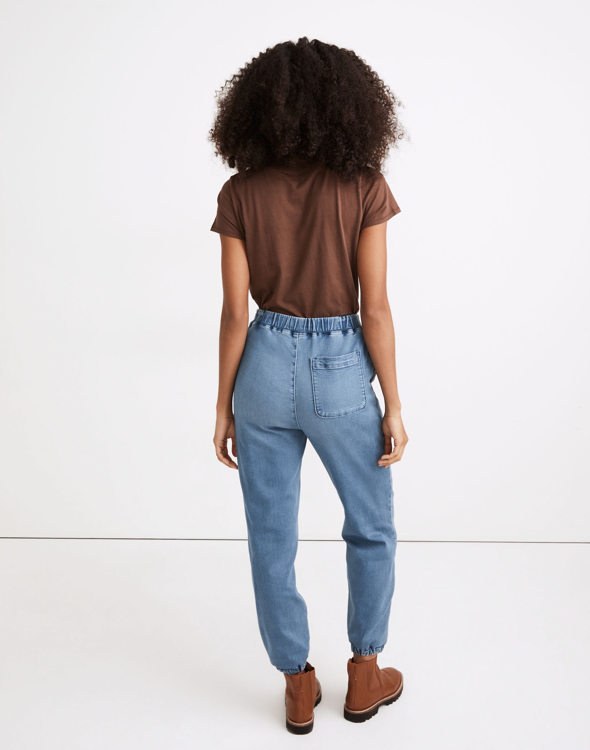 Sweatpant Jeans in Nealy Wash