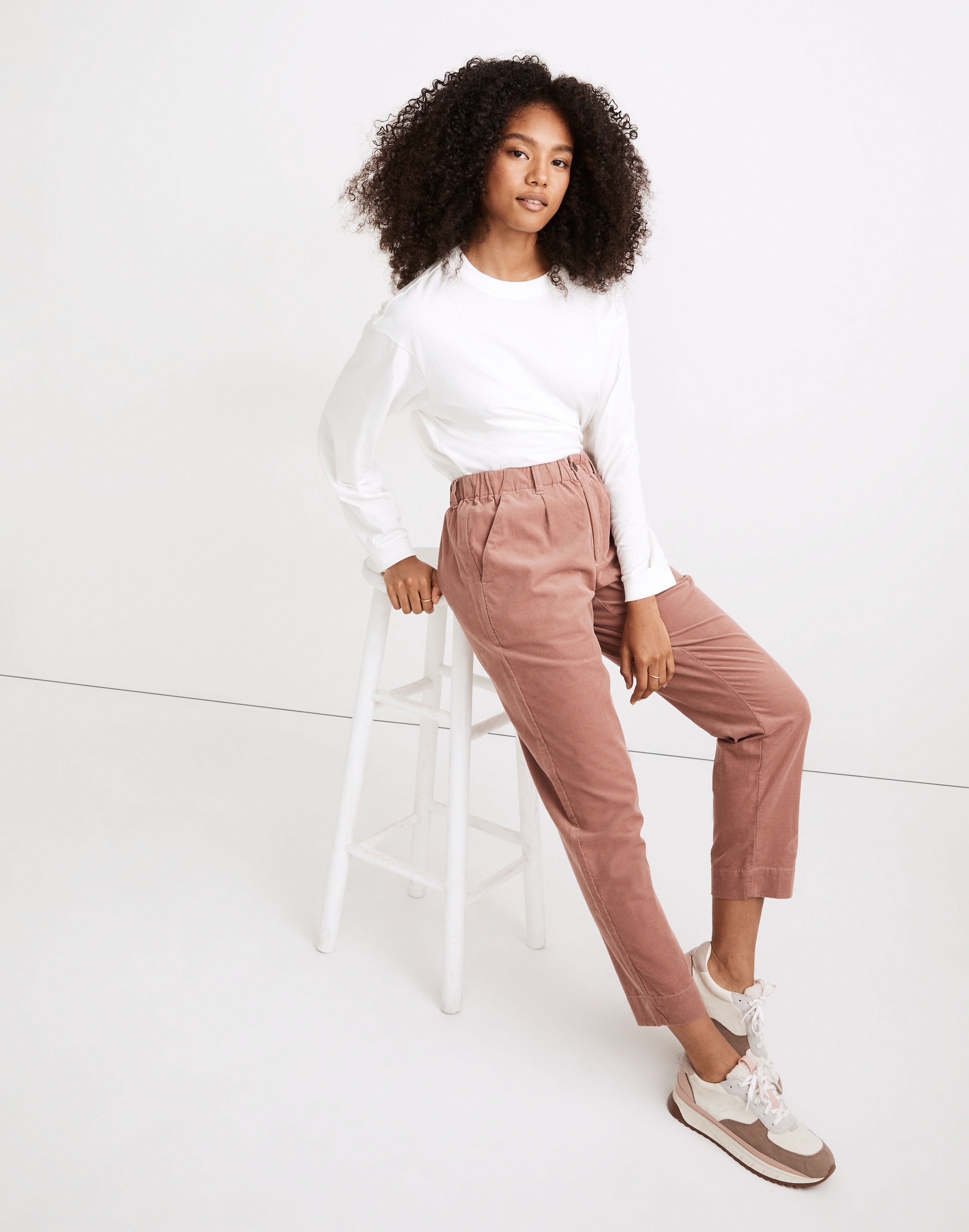 Petite Corduroy Pull-On Mid-Rise Jogger Pants