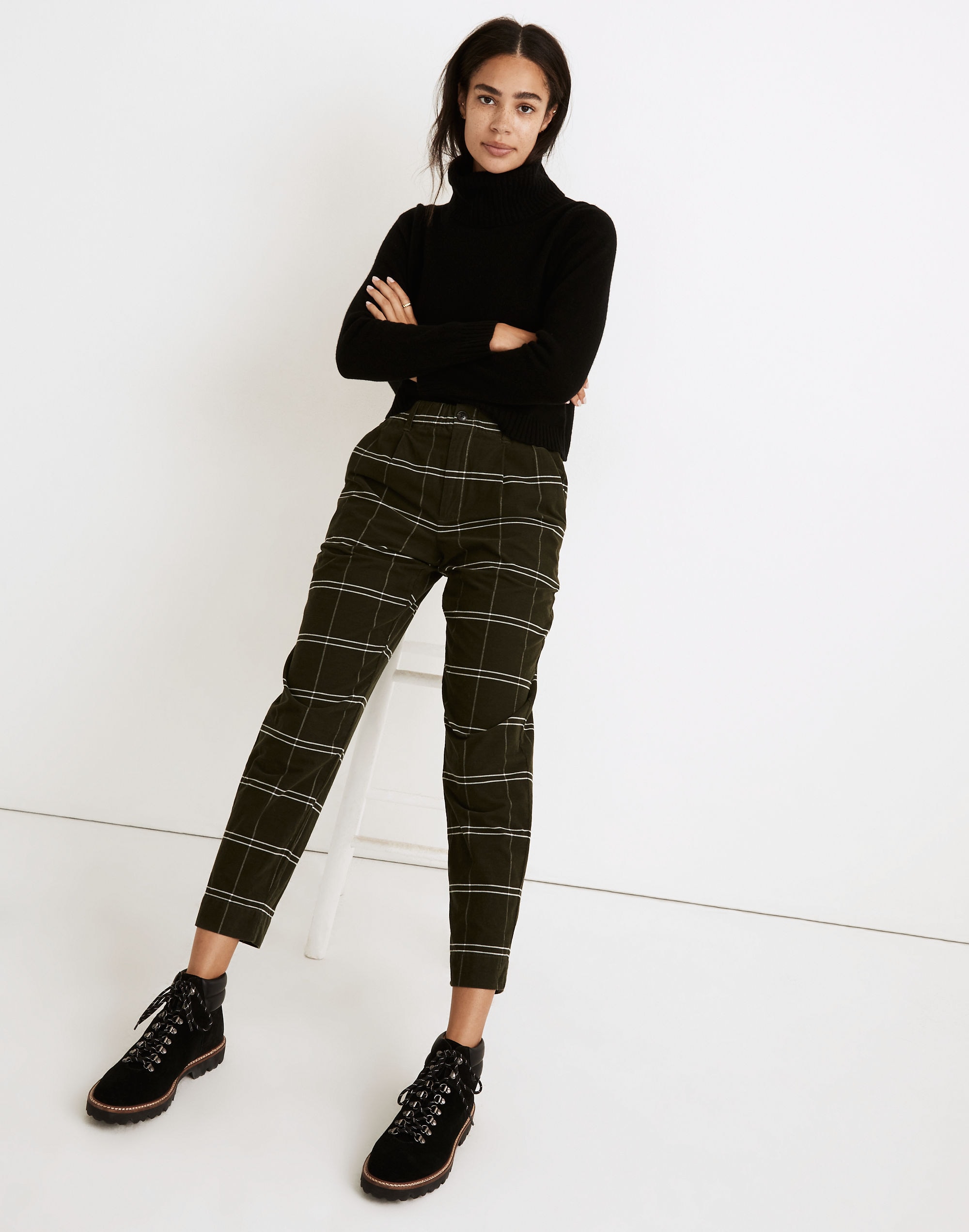 Curvy Corduroy Pull-On Mid-Rise Jogger Pants in Windowpane