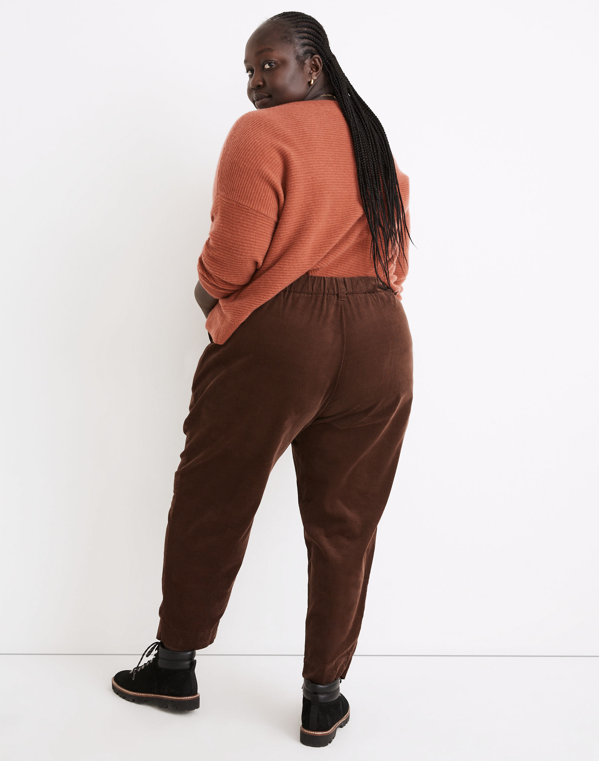 Plus Curvy Corduroy Pull-On Mid-Rise Jogger Pants