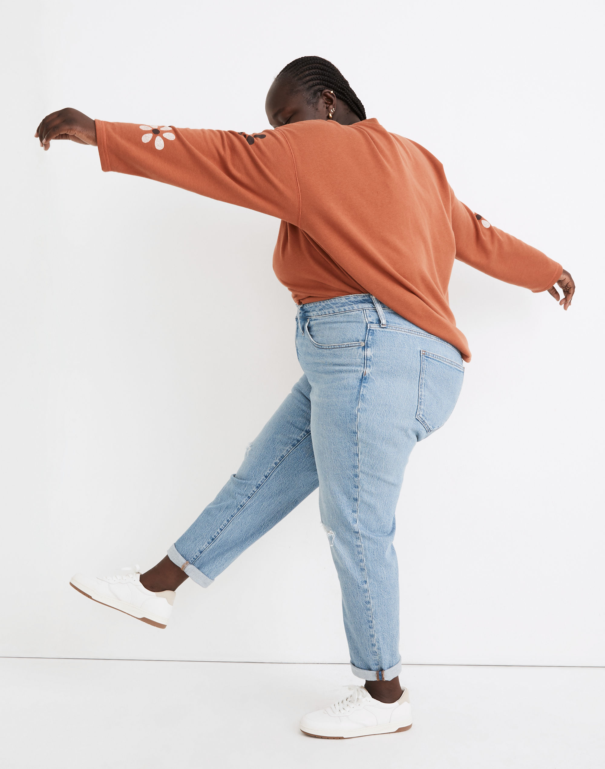 The Plus High-Rise Slim Boyjean in Bilston Wash: Ripped Edition