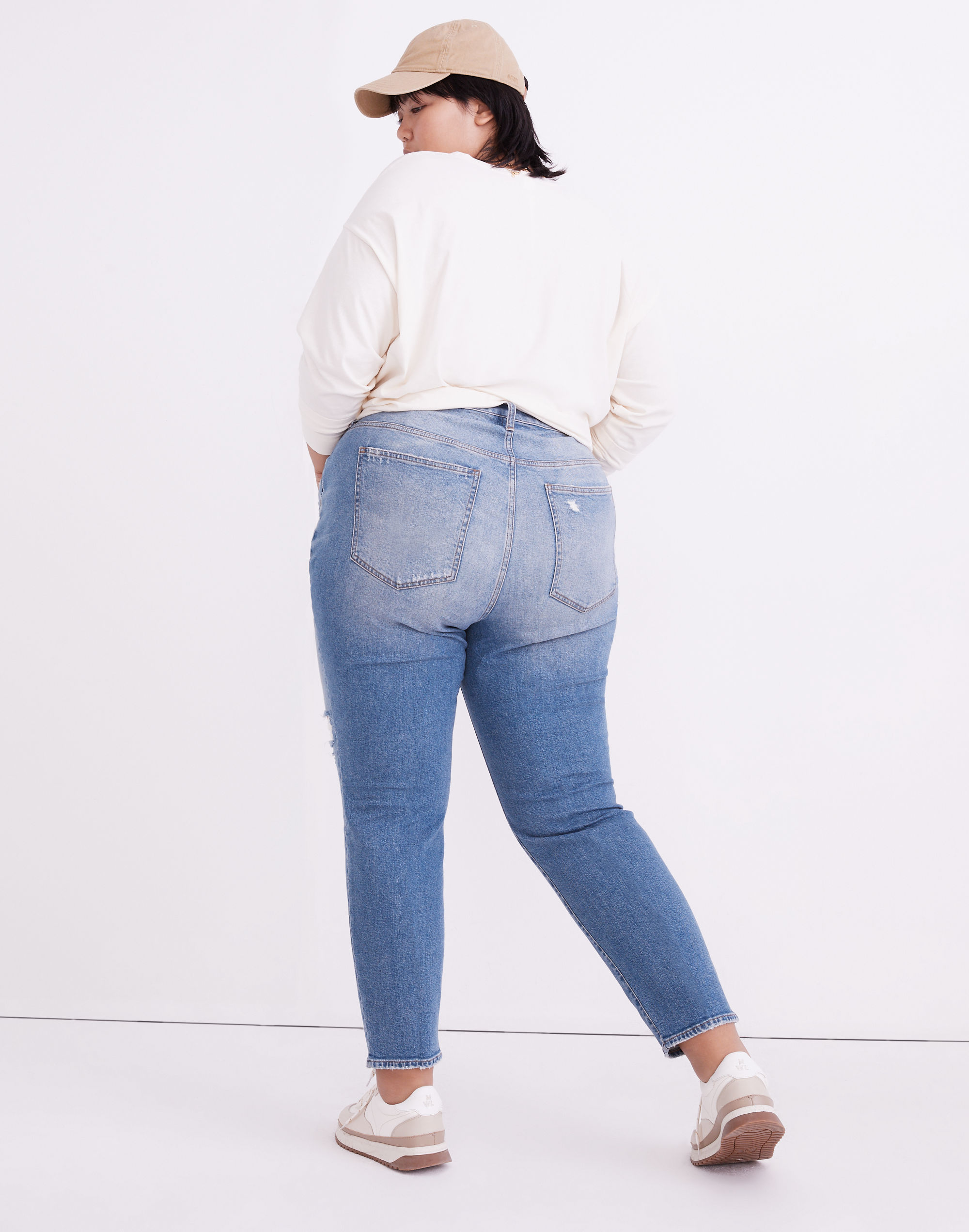 The Plus Curvy Perfect Vintage Jean in Denman Wash: Ripped Edition