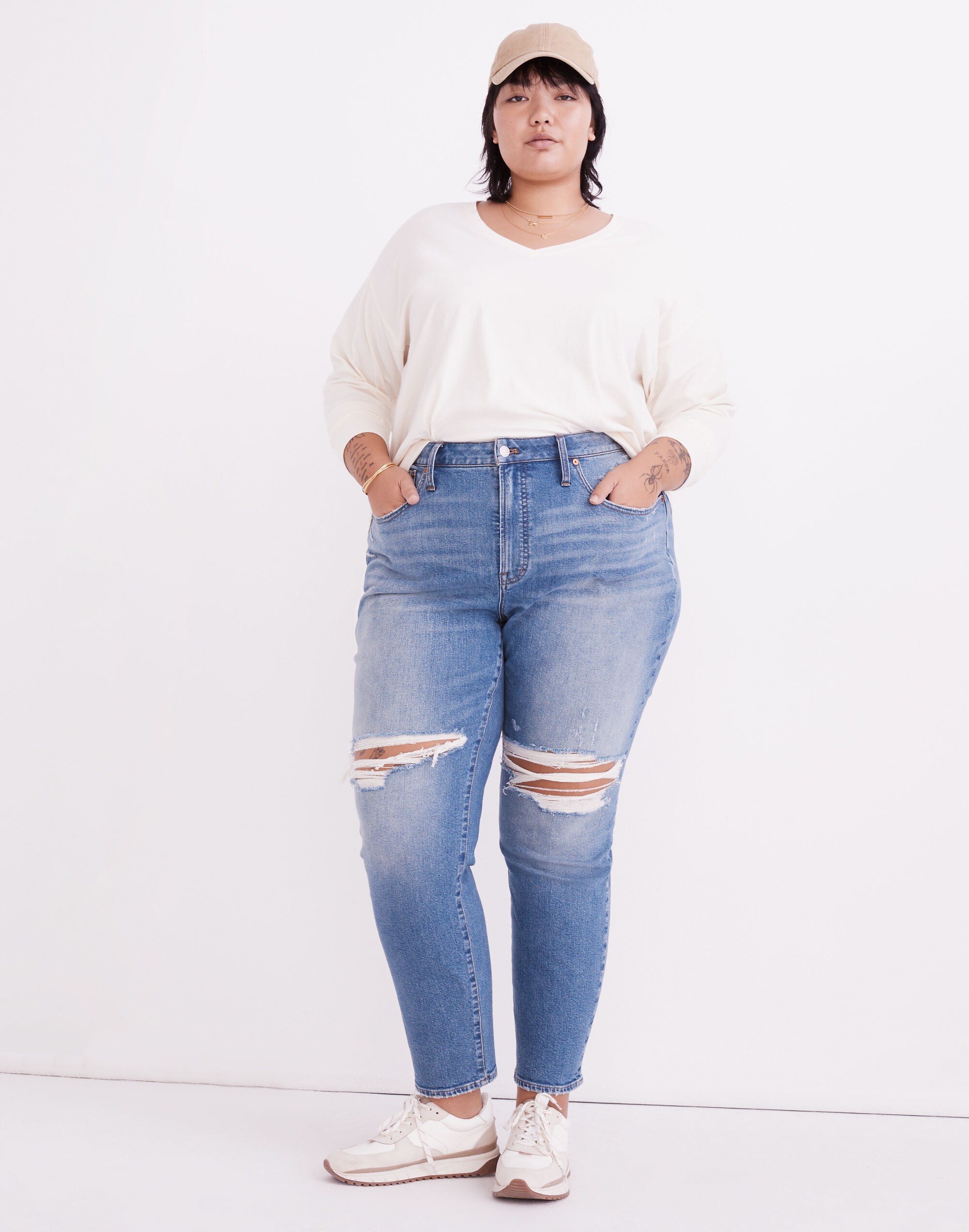 The Plus Curvy Perfect Vintage Jean in Denman Wash: Ripped Edition
