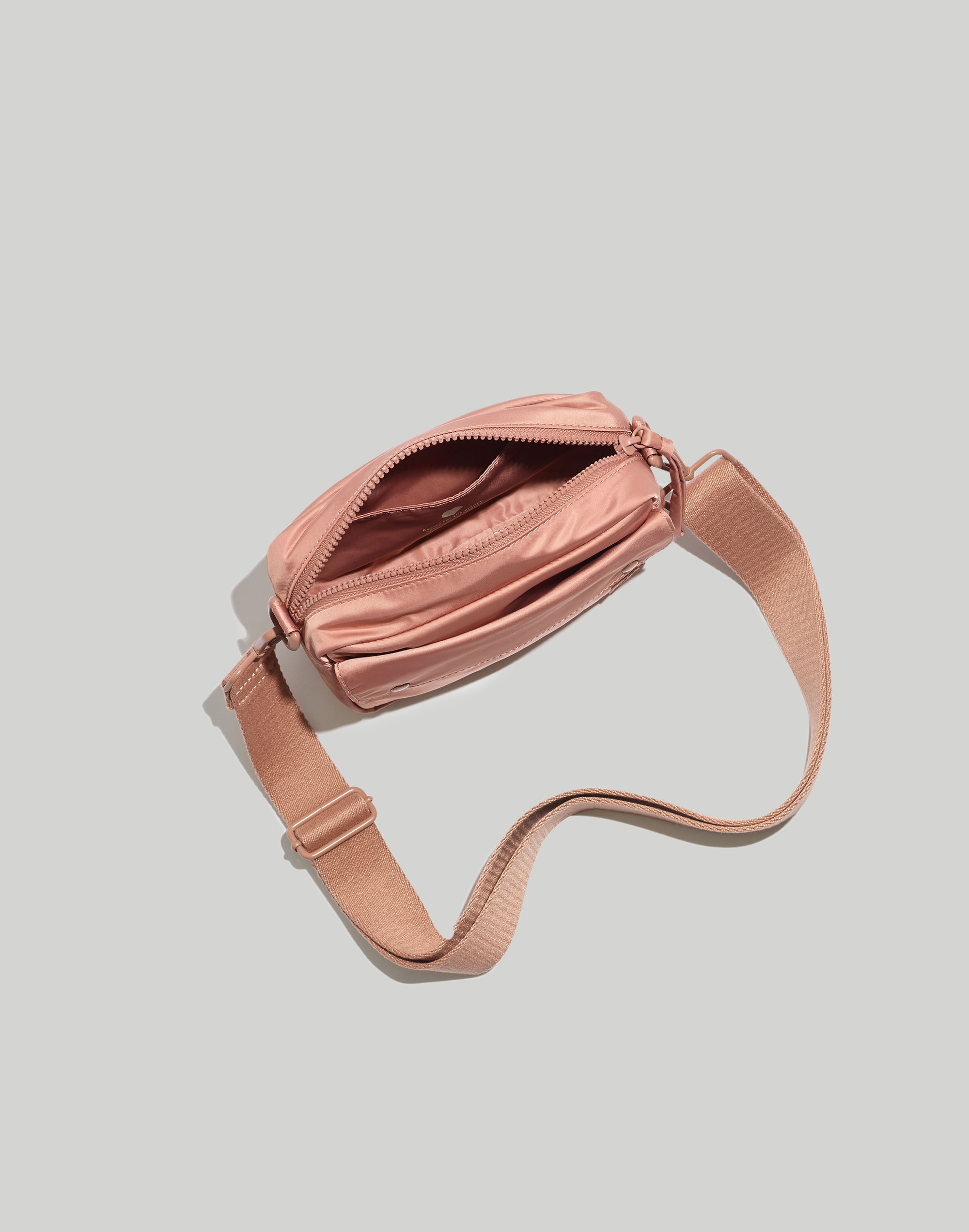 The (Re)sourced Camera Bag