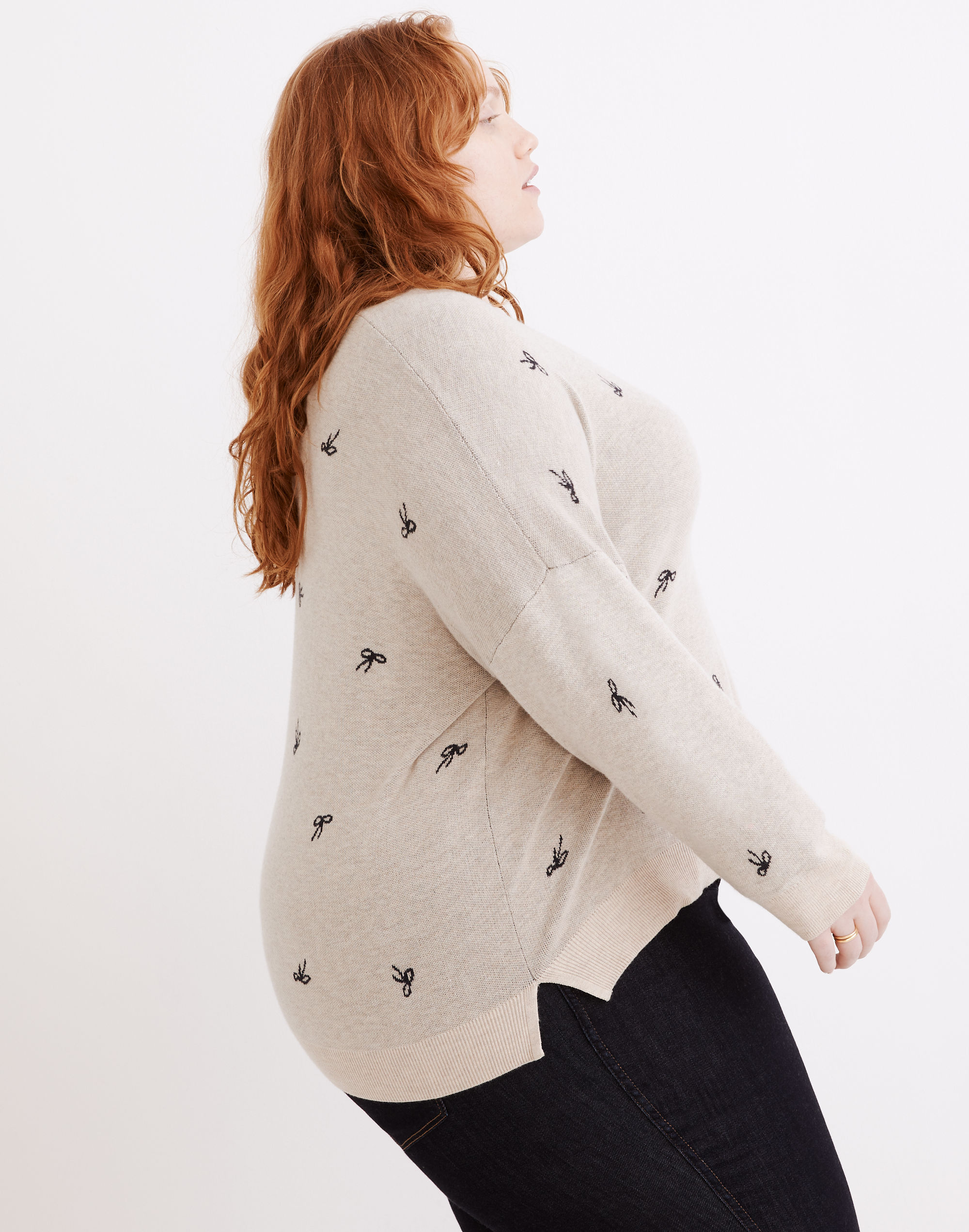 Plus Bow Jacquard Pullover Sweater