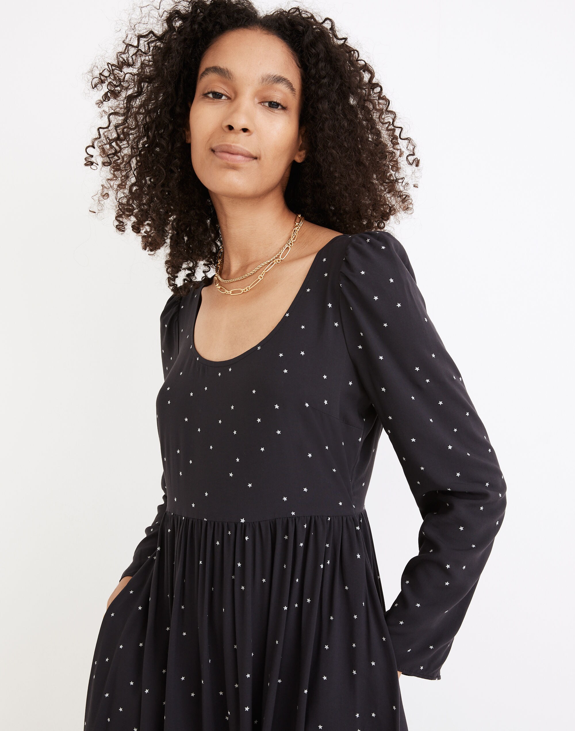 Alicia Long-Sleeve Scoopneck Midi Dress in Night Stars