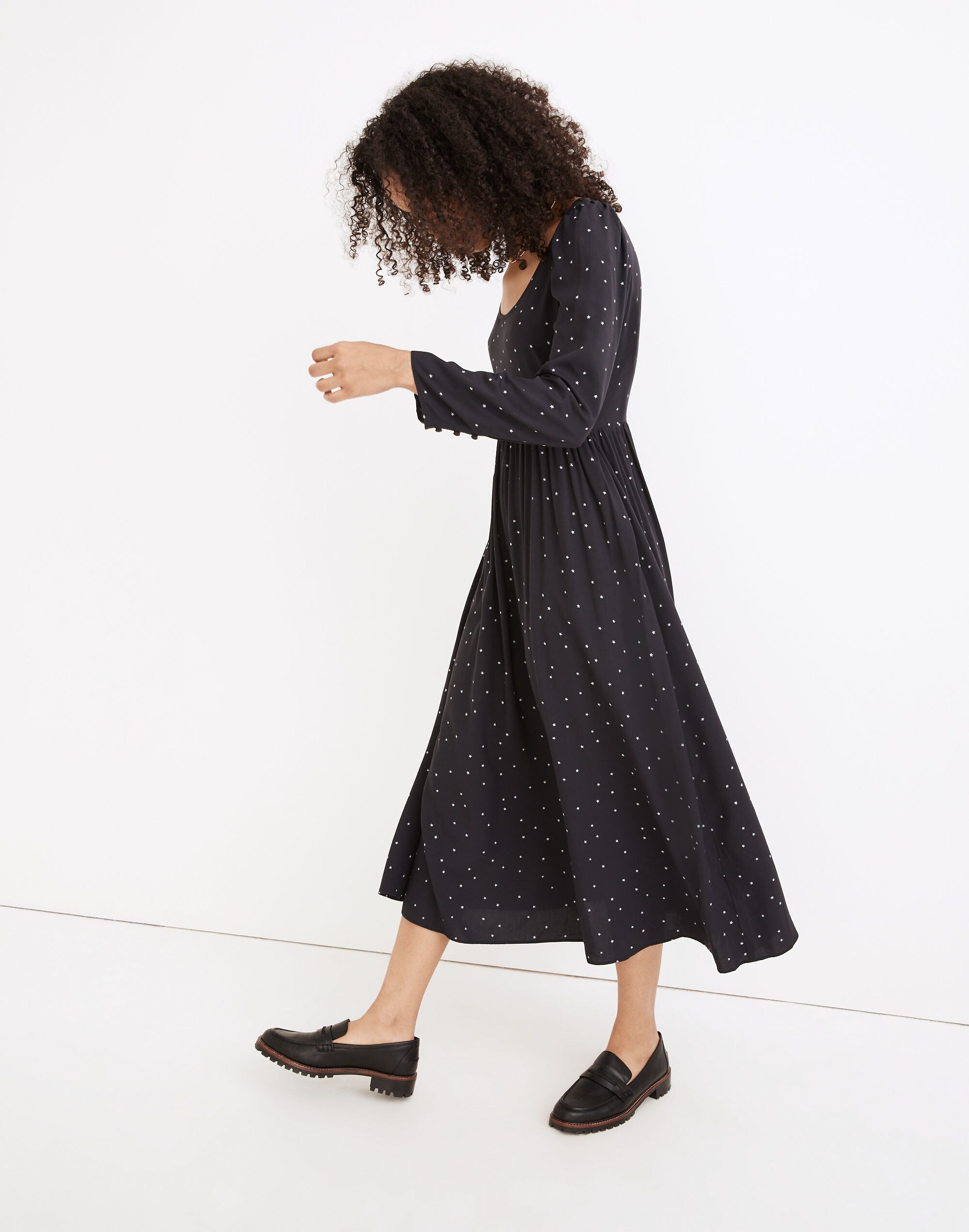 Alicia Long-Sleeve Scoopneck Midi Dress in Night Stars