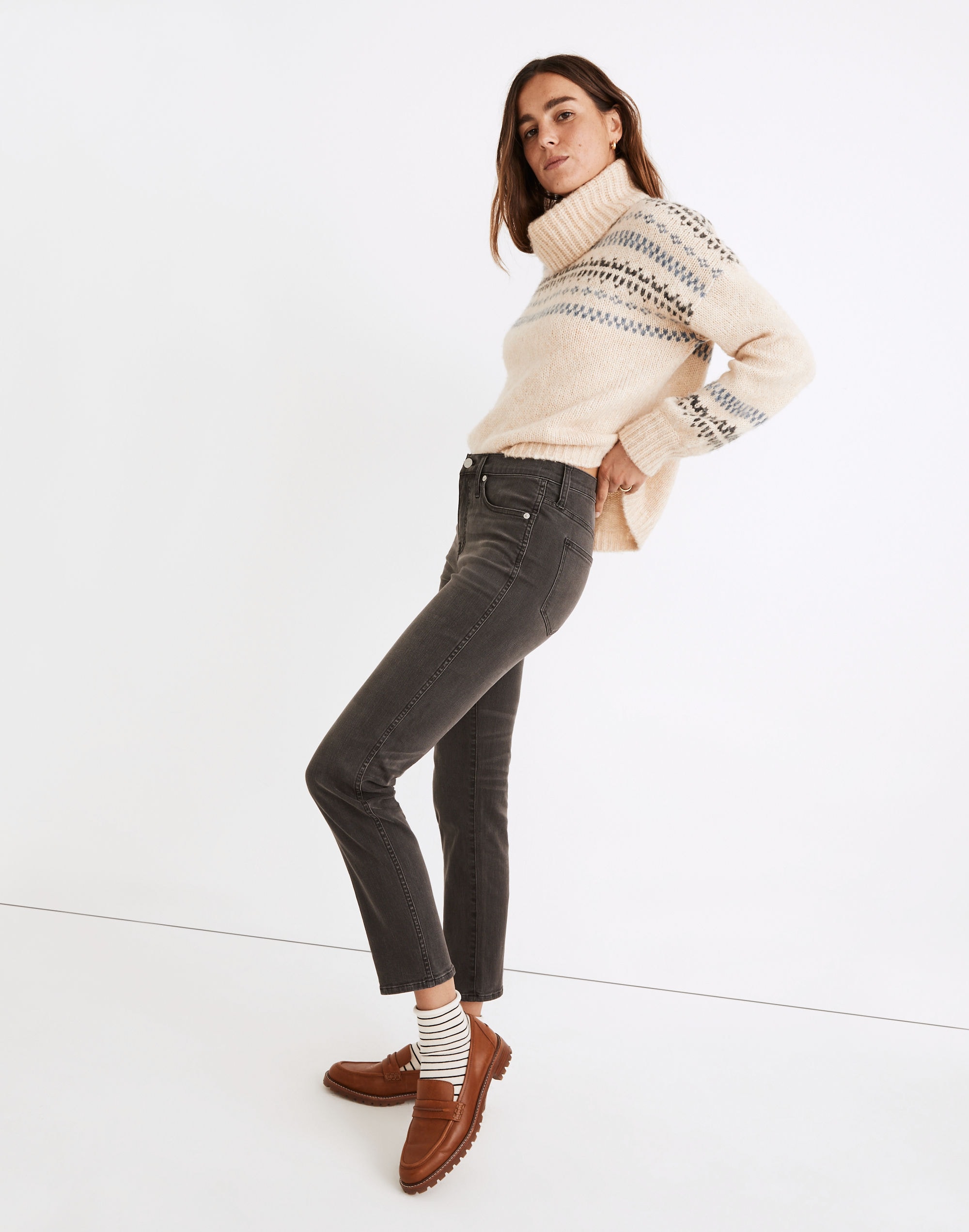 Petite Mid-Rise Stovepipe Jeans in Bridley Wash