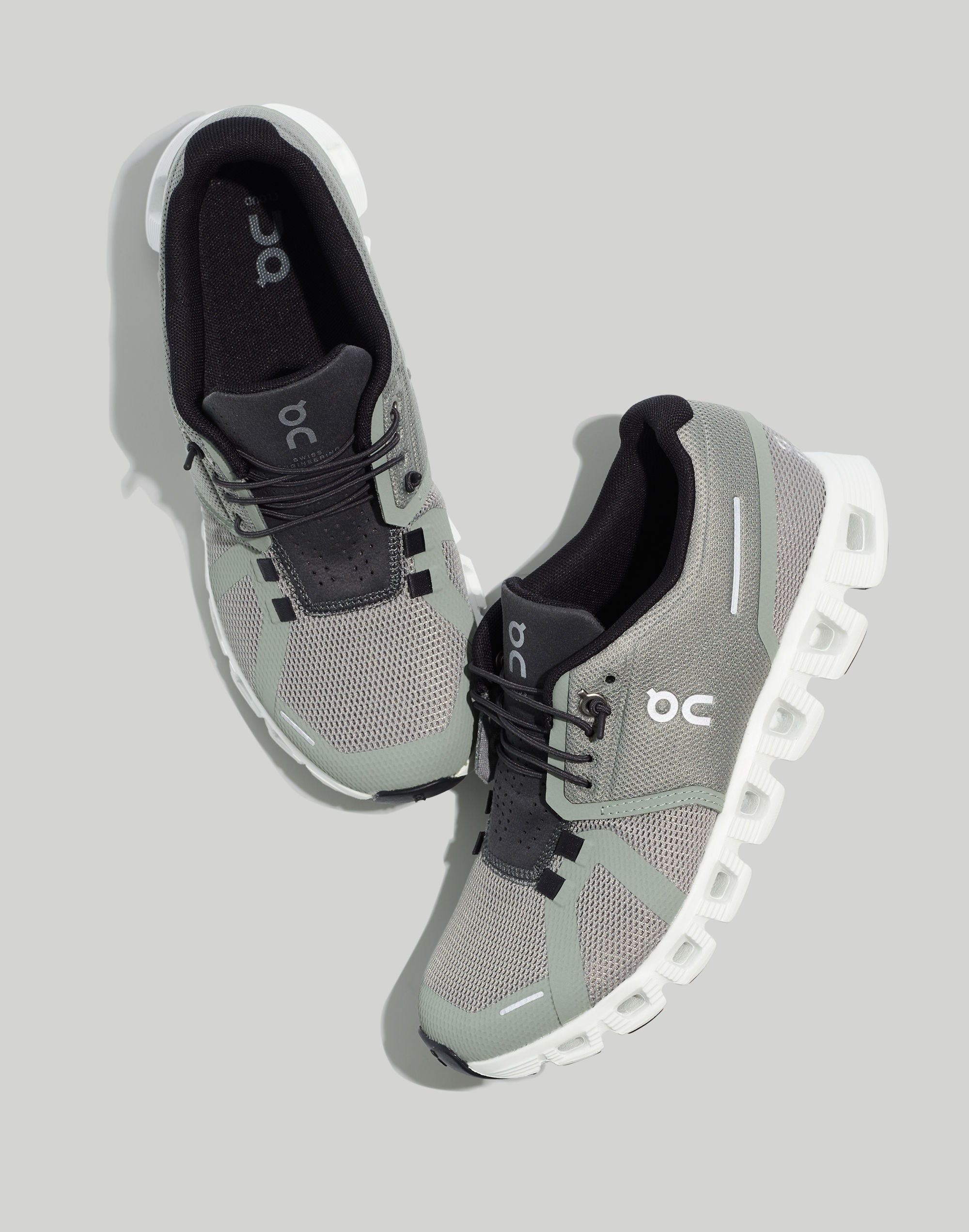On Cloud 5 Sneakers