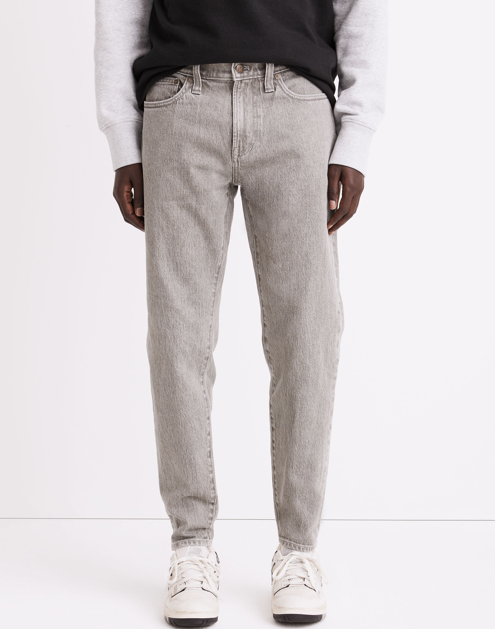 Relaxed Taper Jeans in Surplus Grey Wash