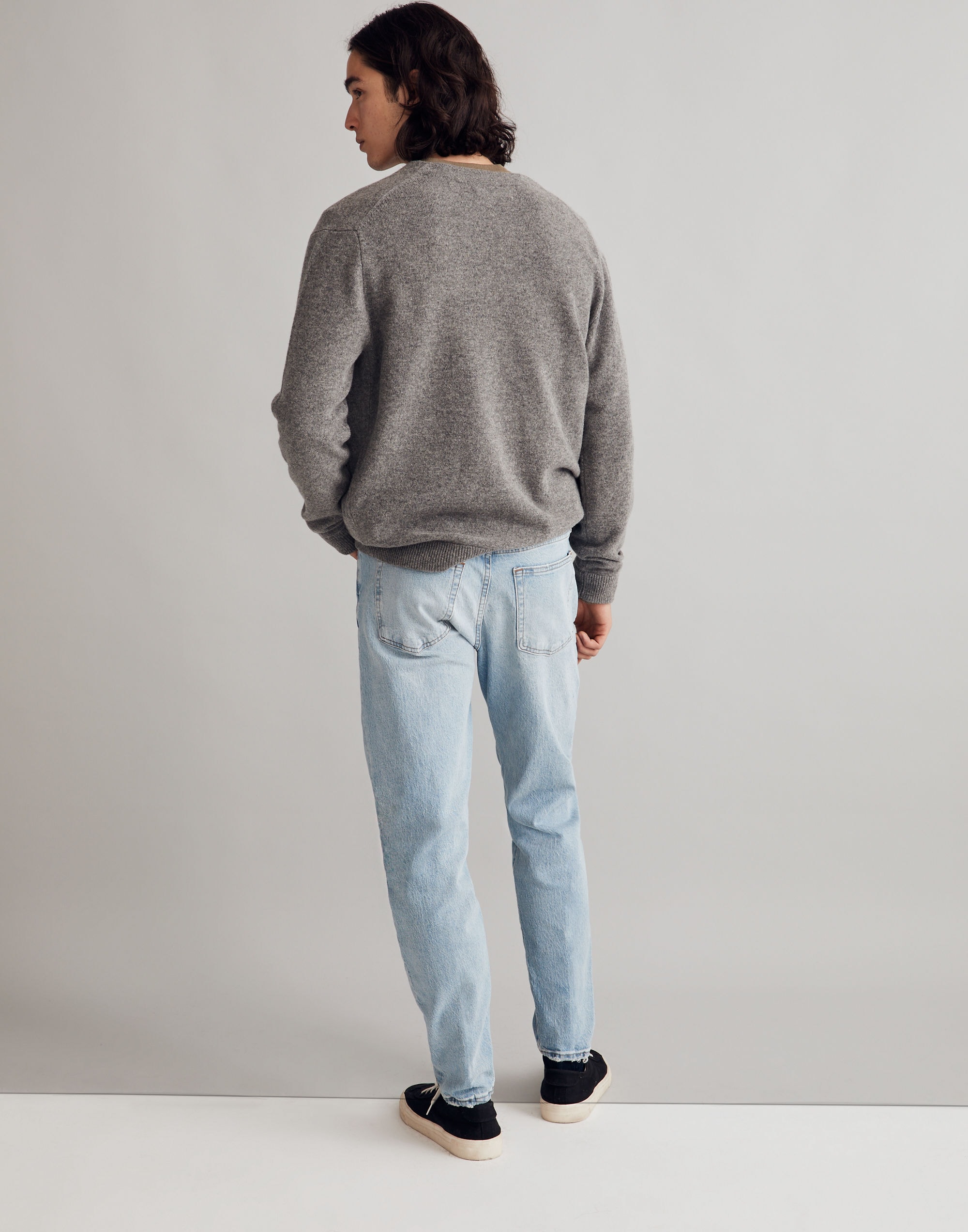 Relaxed Taper Jeans