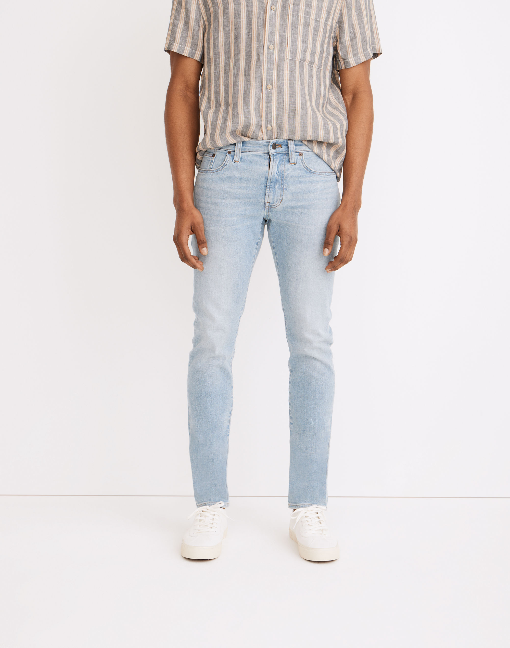 Athletic Slim Jeans in Hodgson Wash