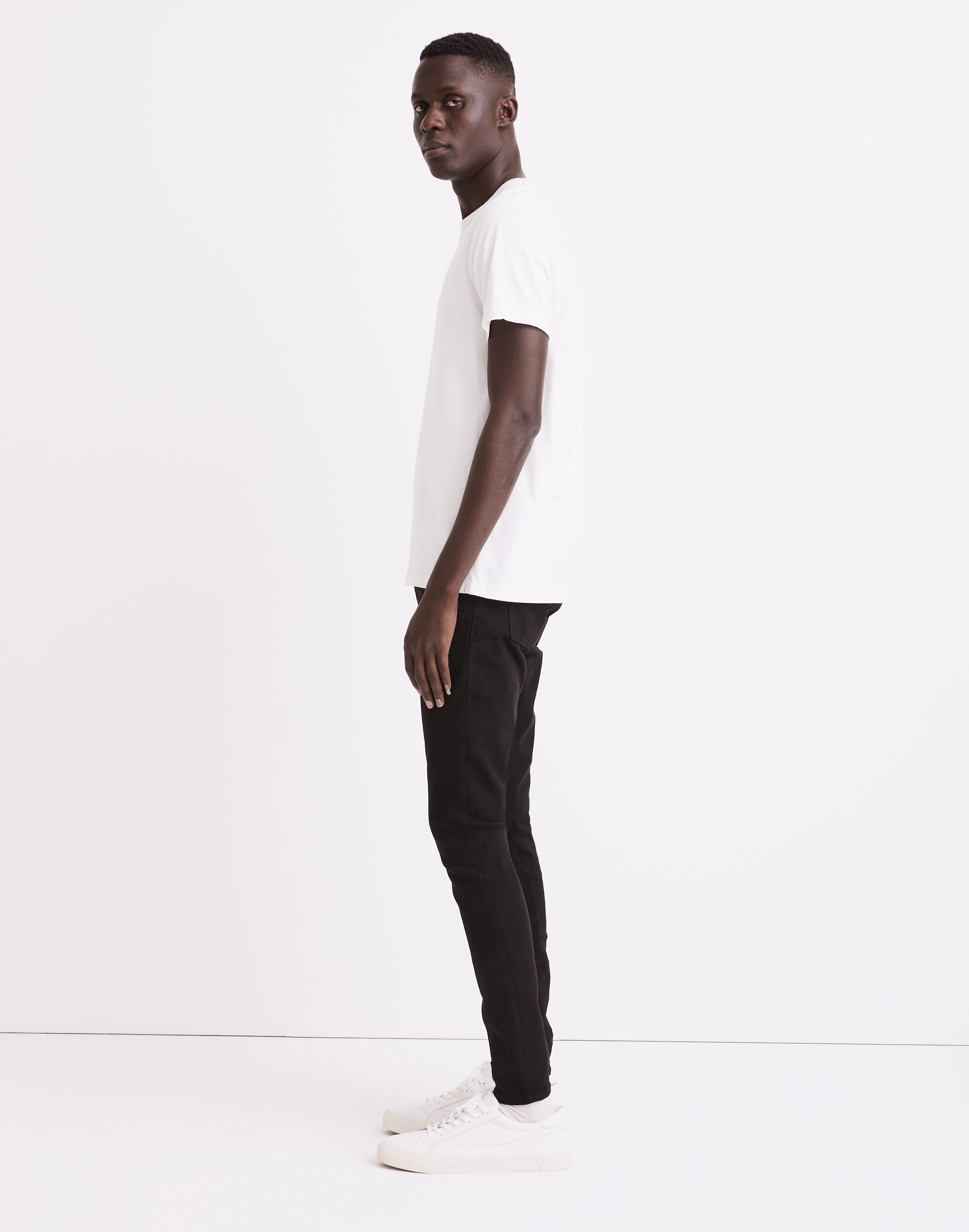 Skinny Jeans in Bainhart Wash: COOLMAX&reg; Denim Edition