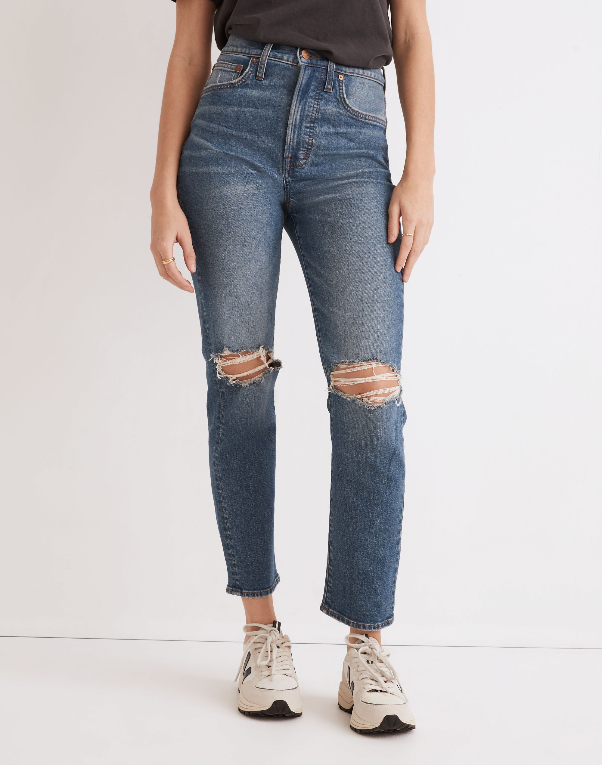 The Perfect Vintage Crop Jean in Gooding Wash: Knee-Rip Edition