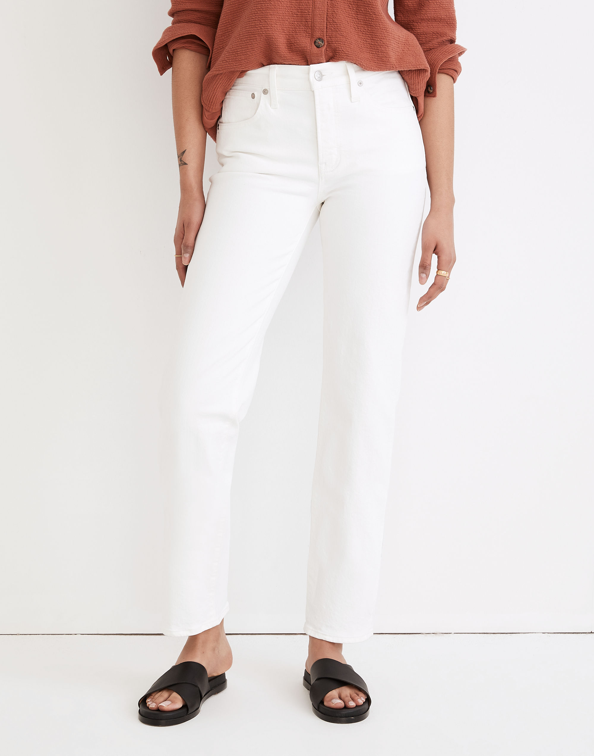 The Mid-Rise Perfect Vintage Straight Jean in Tile White