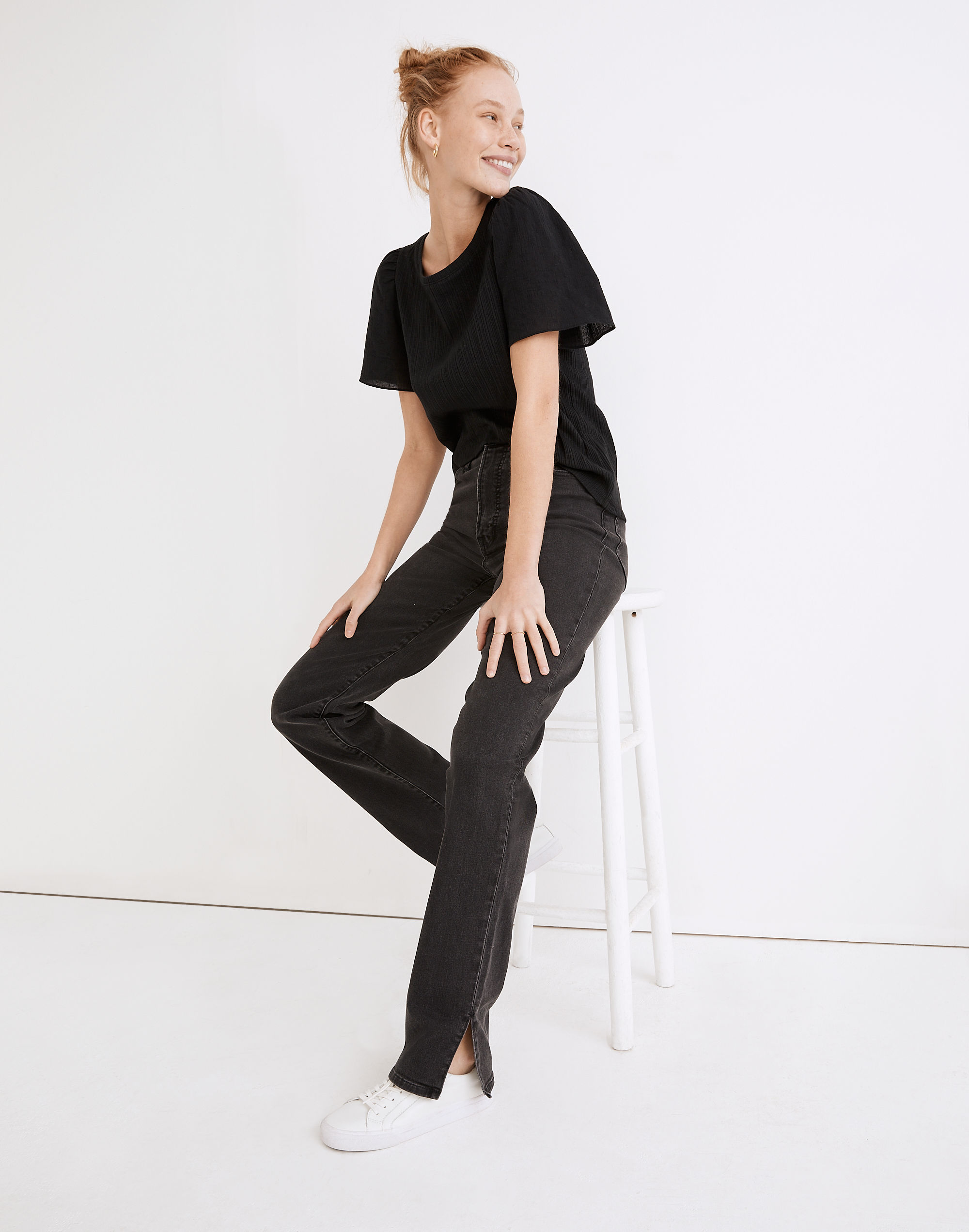 The Perfect Vintage Straight Jean in Nela Wash: Slit-Hem Edition
