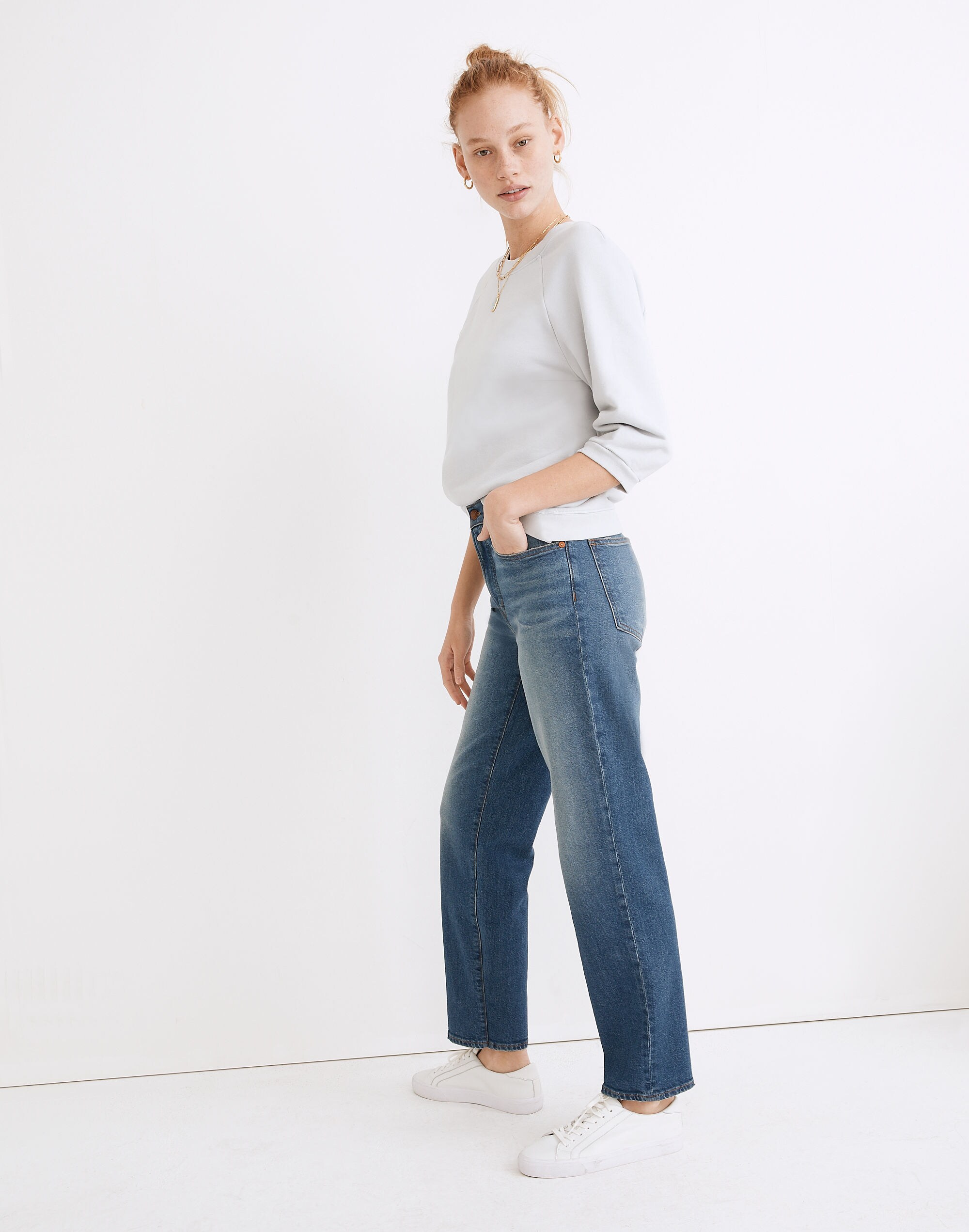 The Mid-Rise Perfect Vintage Straight Jean in Marchman Wash