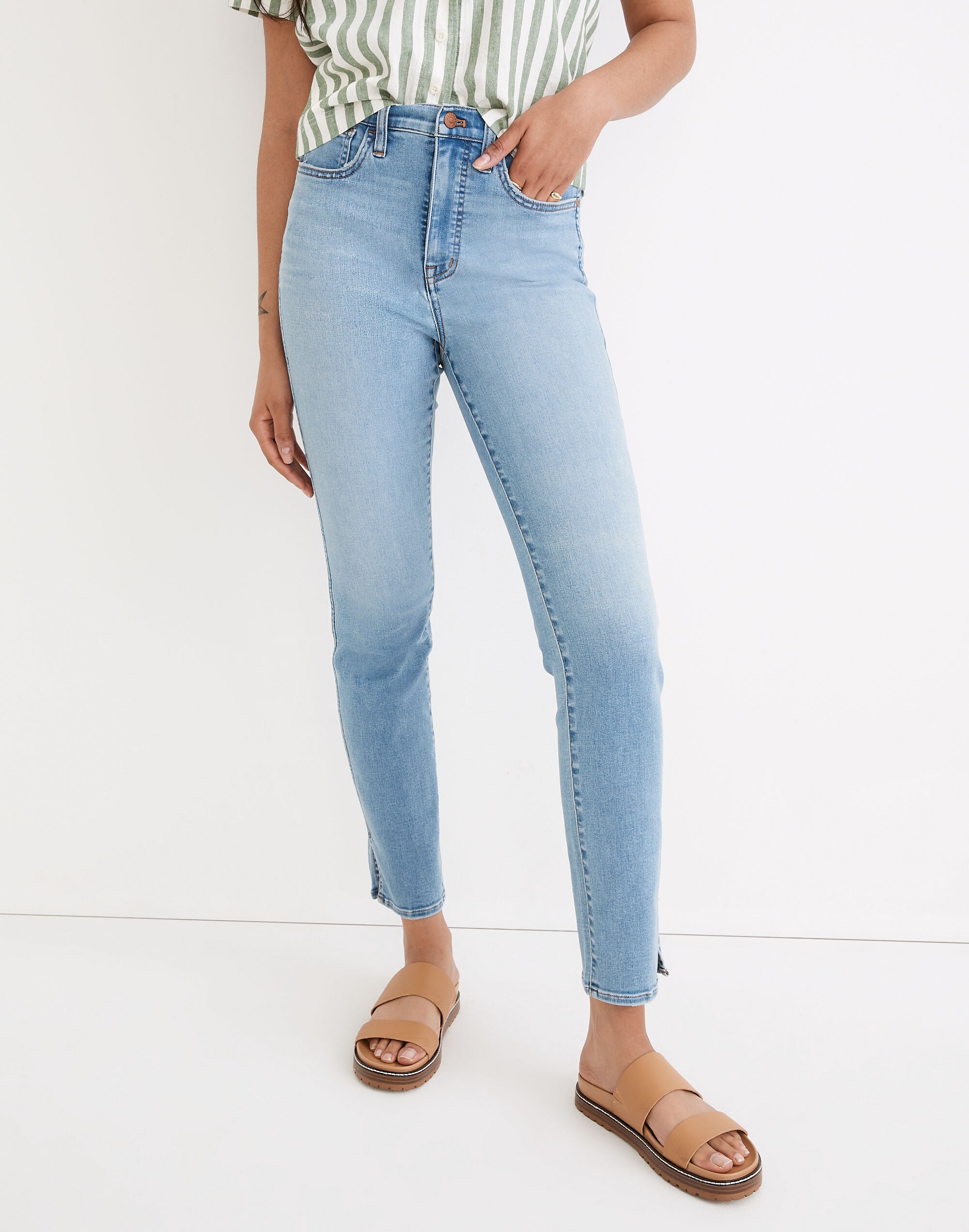High-Rise Slim Straight Jeans in Stillwood Wash: Slit-Hem Edition