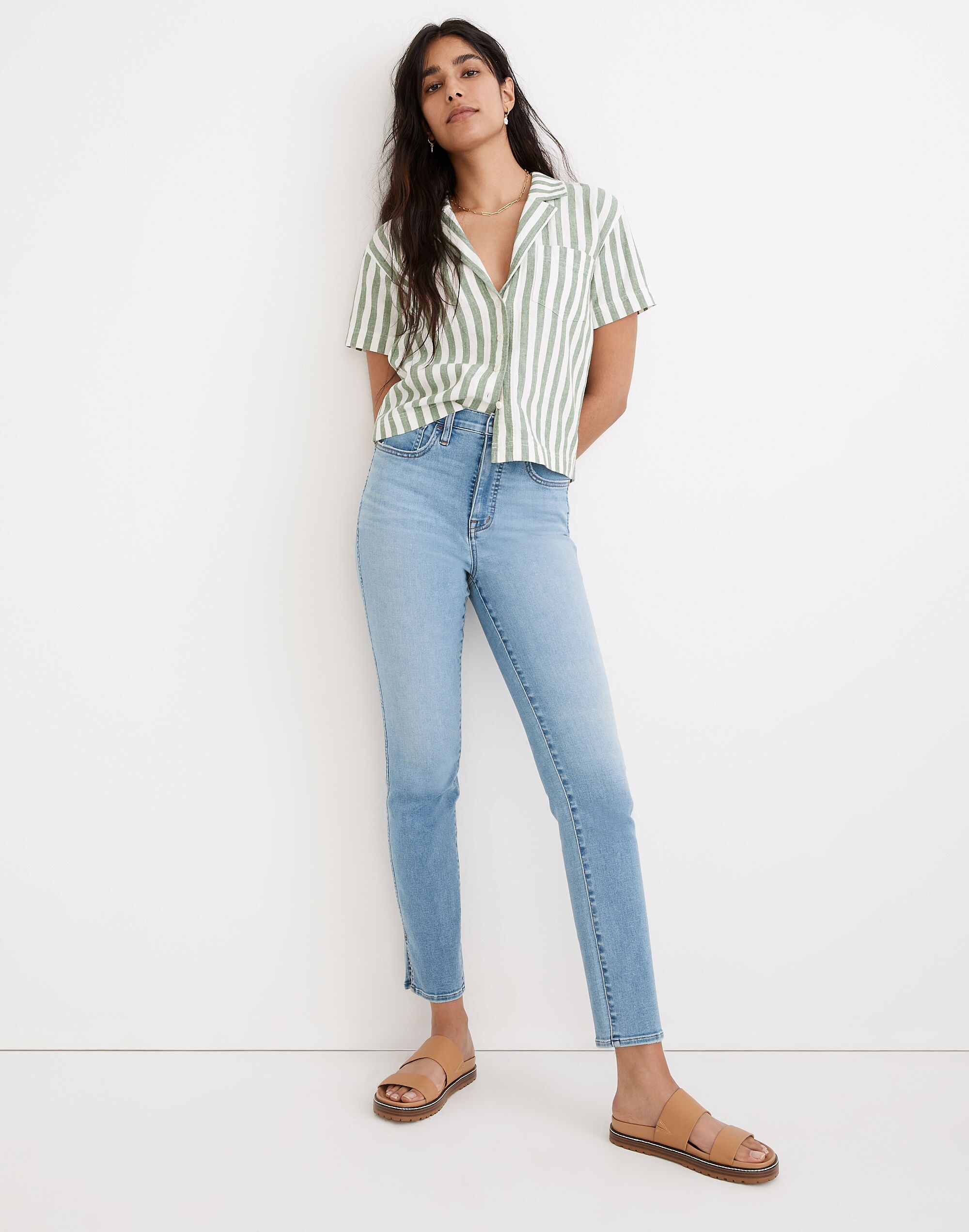 High-Rise Slim Straight Jeans in Stillwood Wash: Slit-Hem Edition