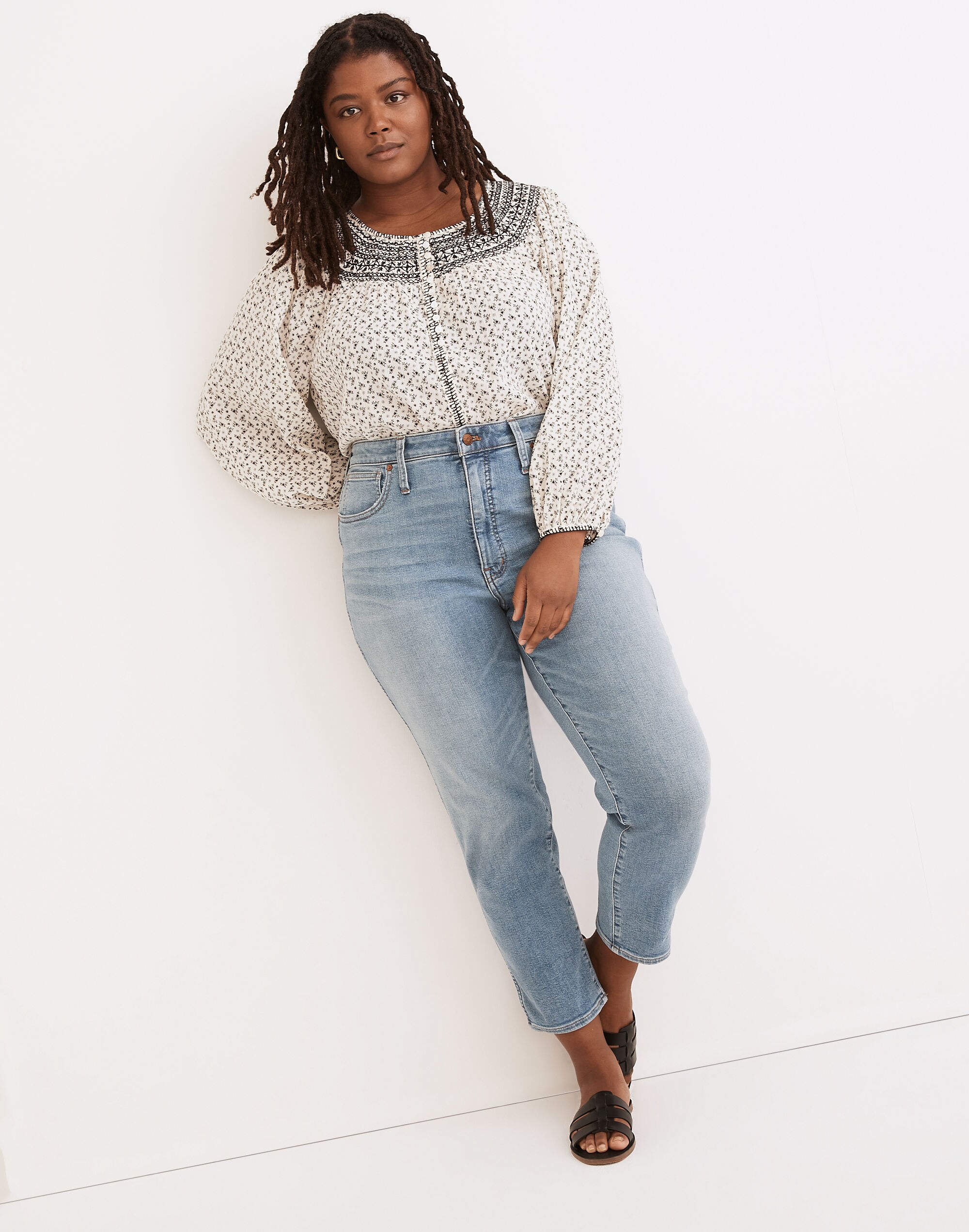 Petite Curvy Stovepipe Jeans in Euclid Wash