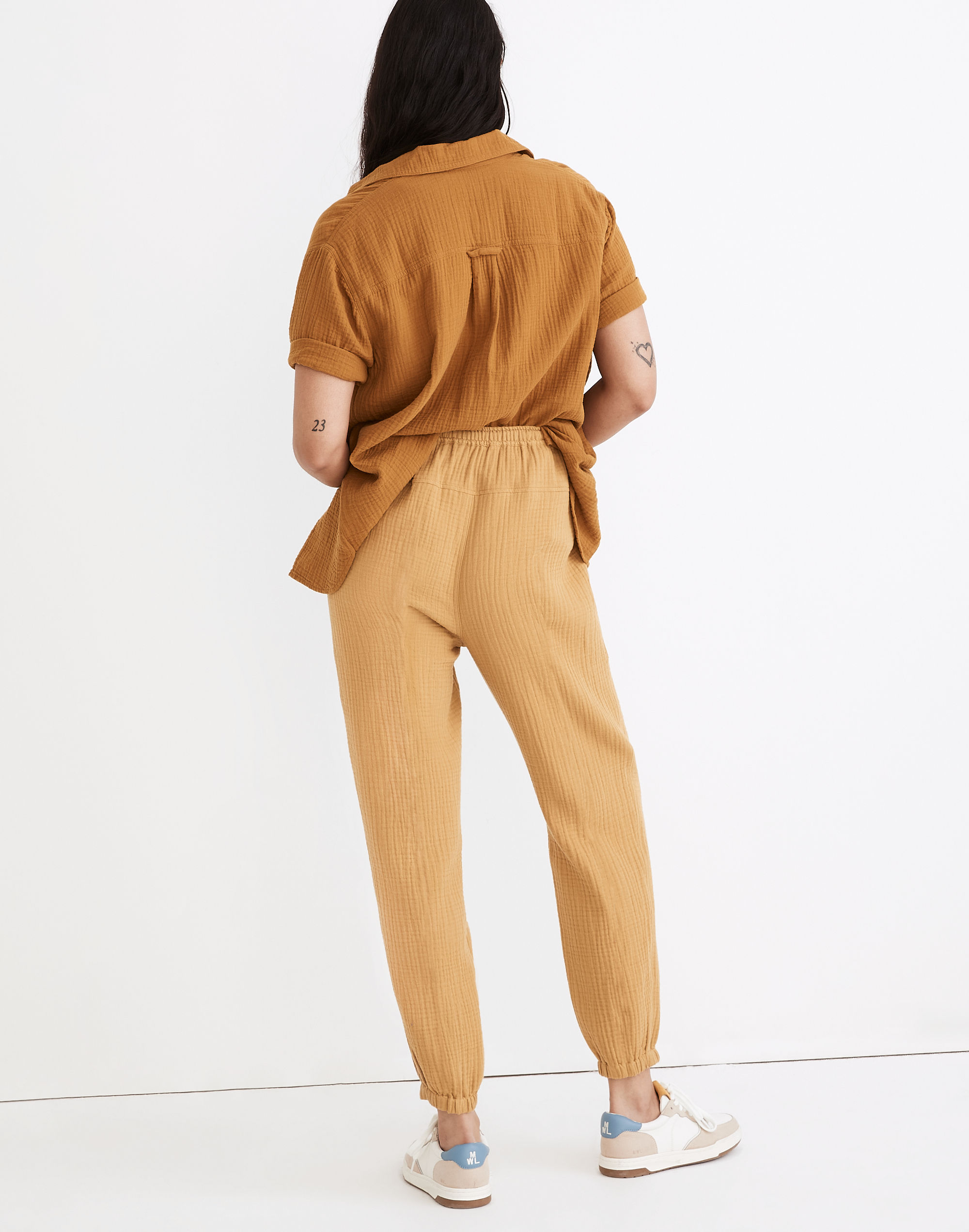 Lightspun Pull-On Mid-Rise Jogger Pants