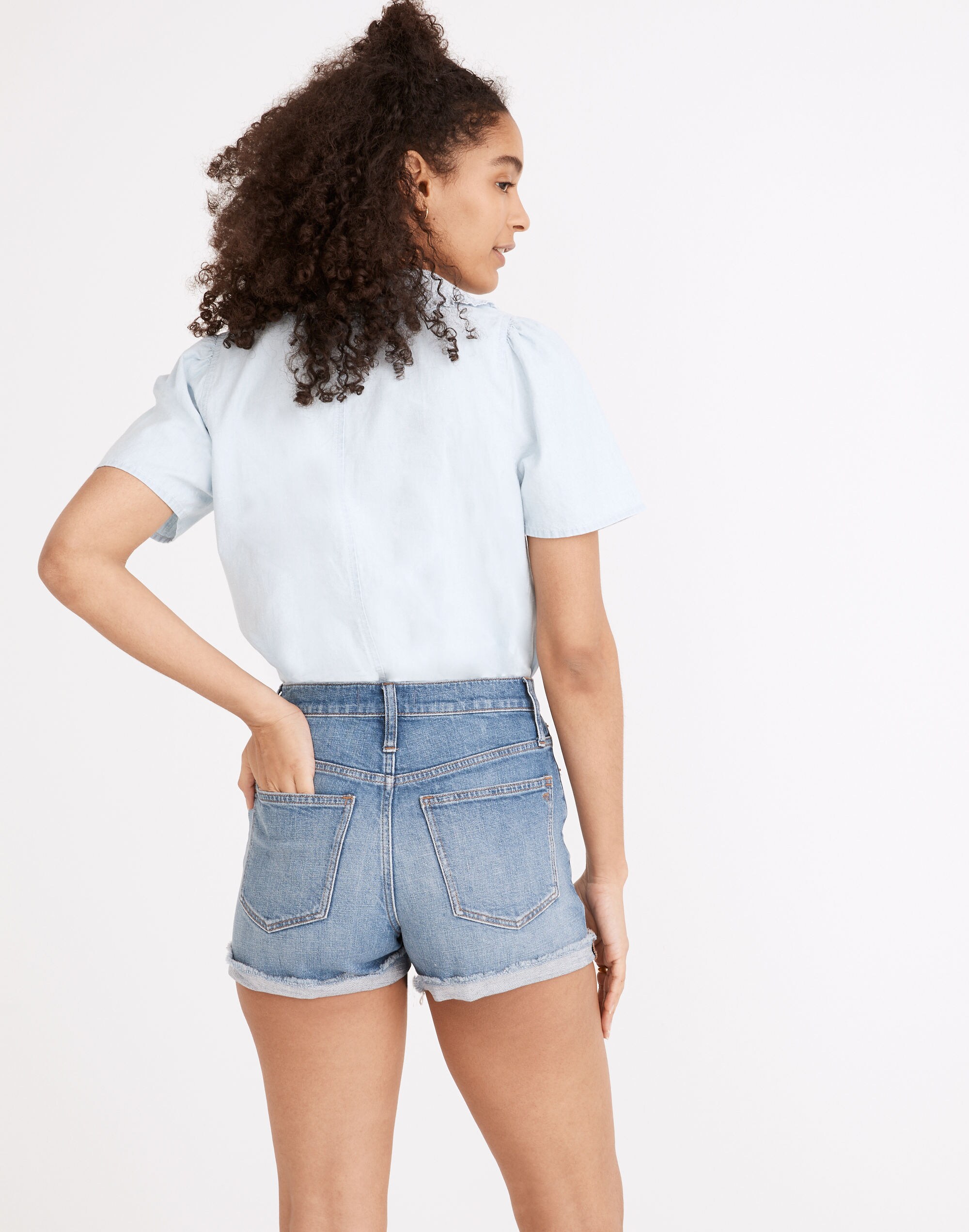 High-Rise Denim Shorts in Lavista Wash