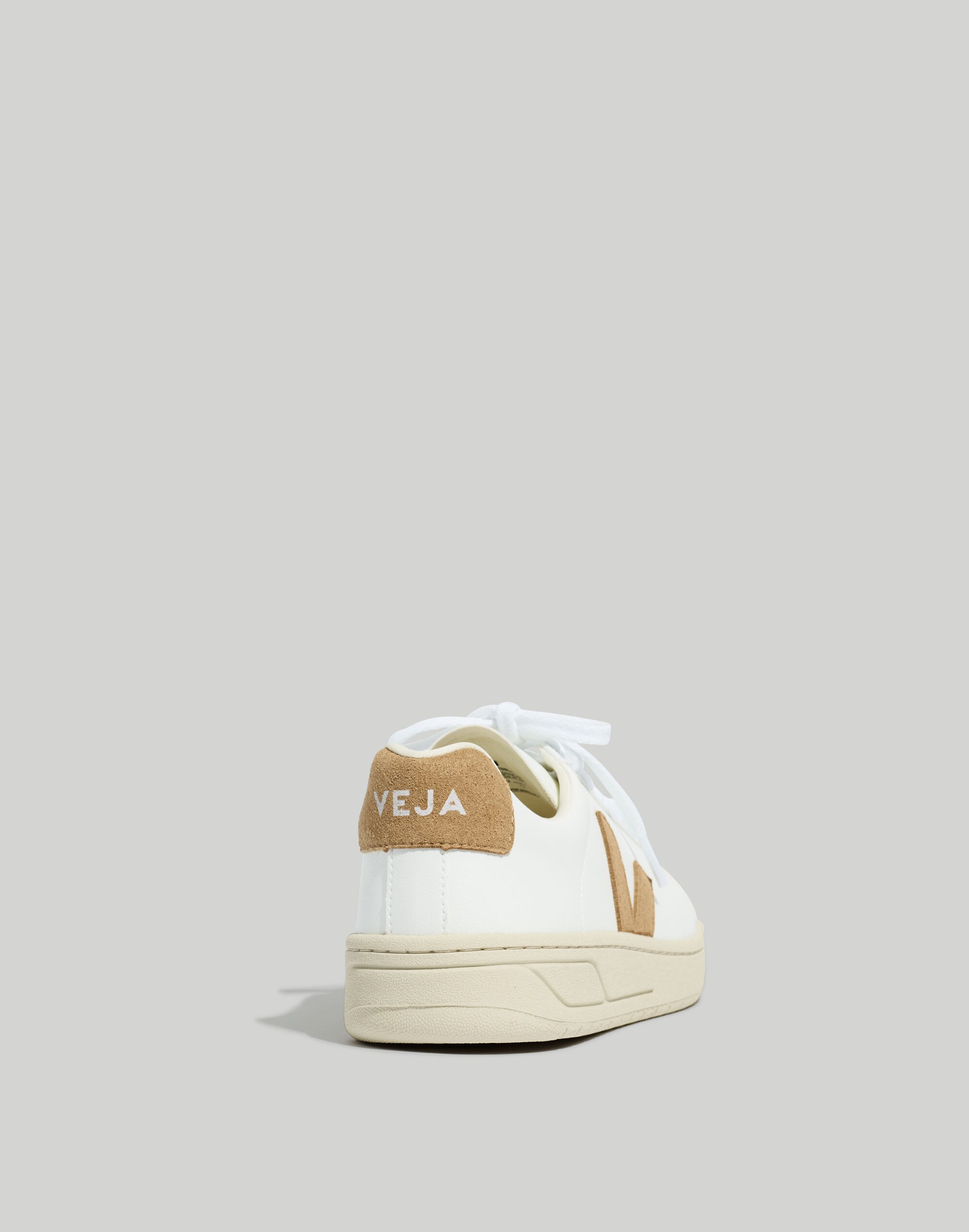 Veja&trade; Vegan Leather Urca Sneakers