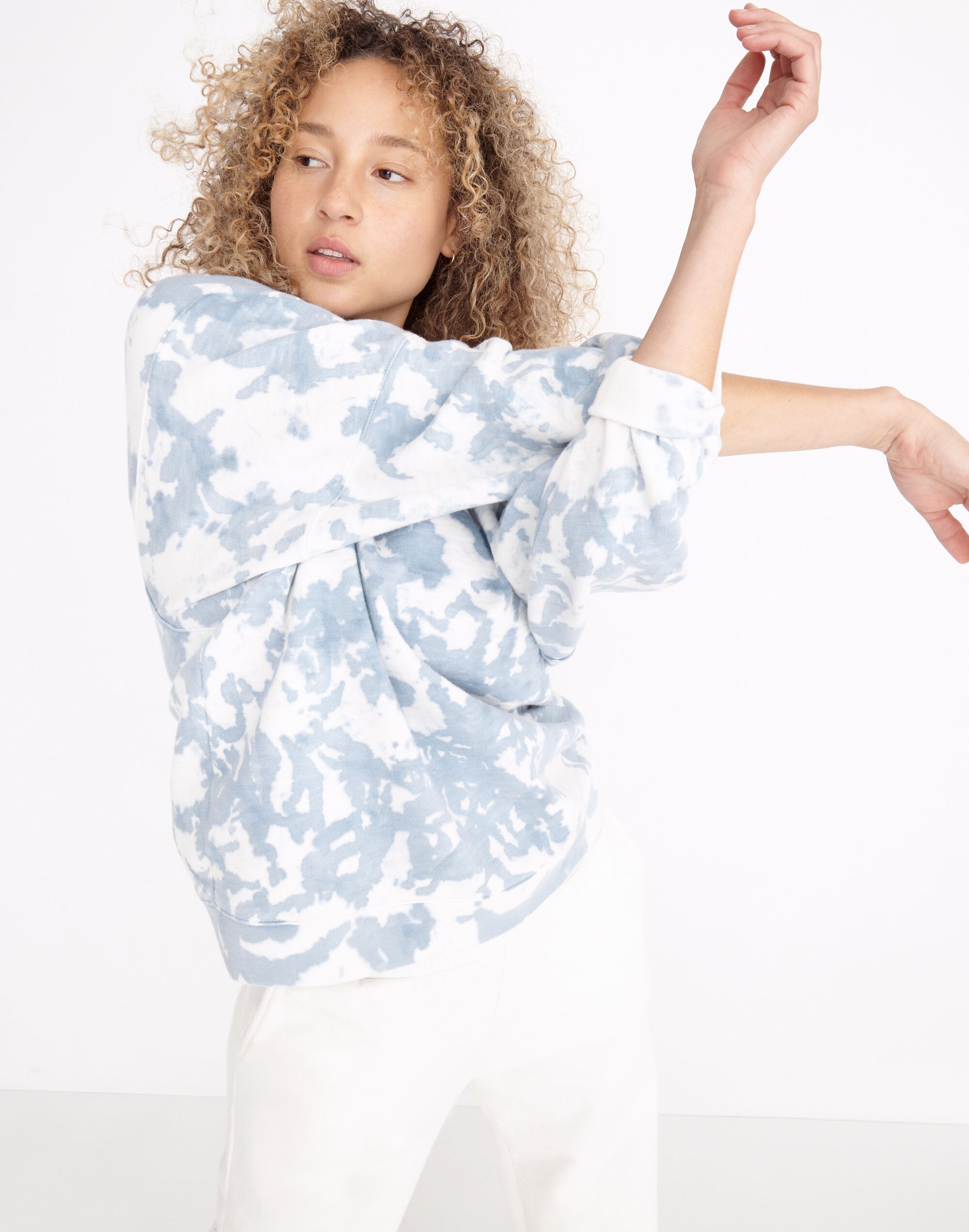 MWL Tie-Dye Oversized Raglan Sweatshirt